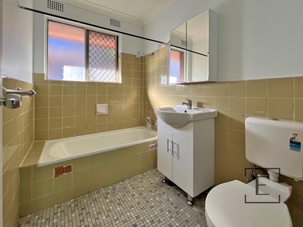 4 / 49 Newman Street, Merrylands