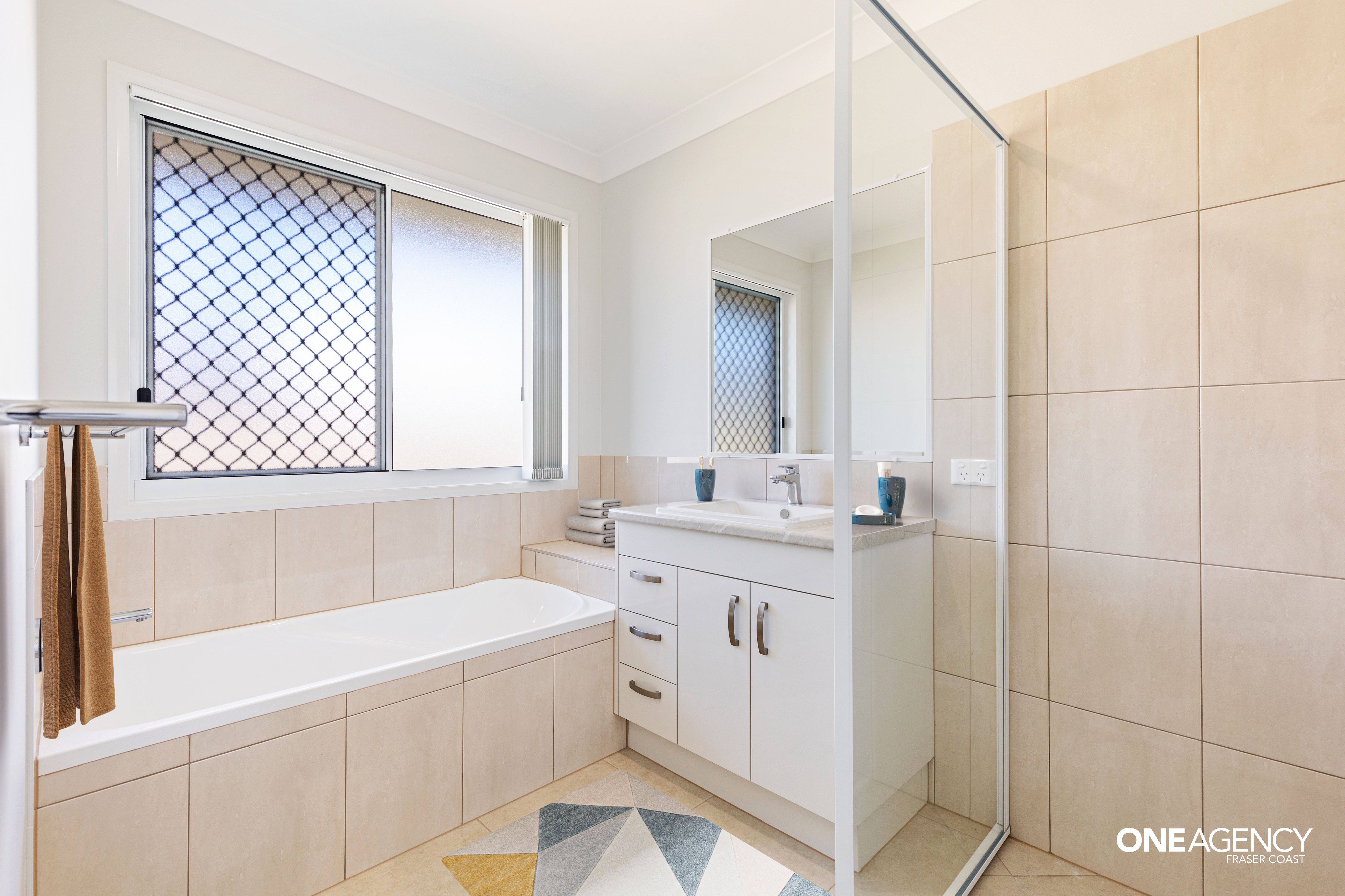 19 Richard Charles Drive, Kawungan