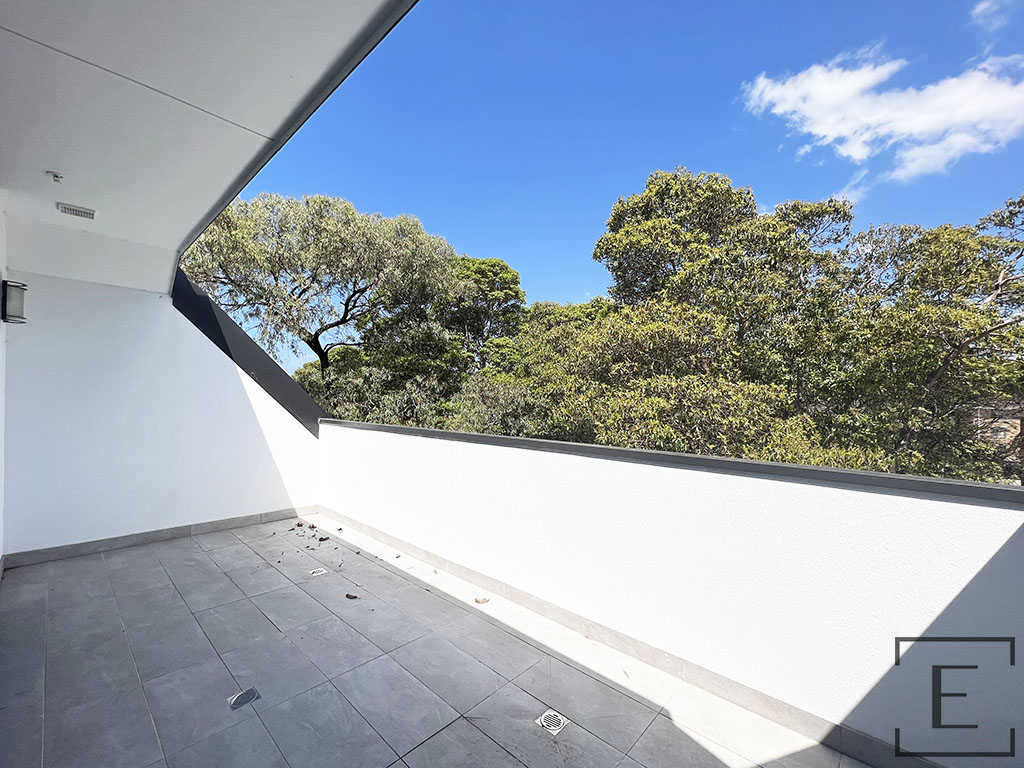 301 / 24 Cecil Street, Ashfield