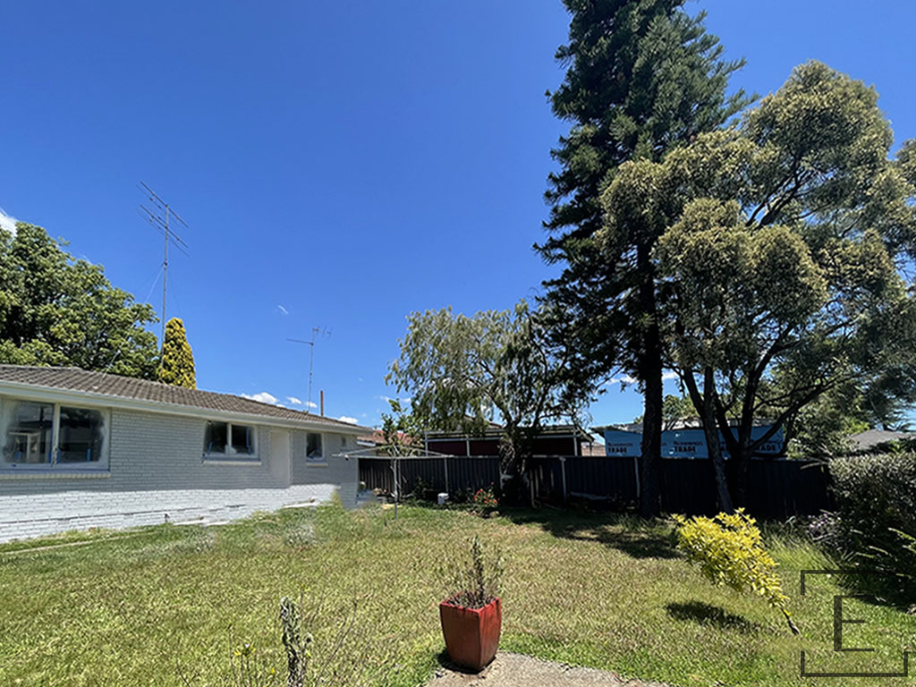 11 Annett Street, Emu Plains