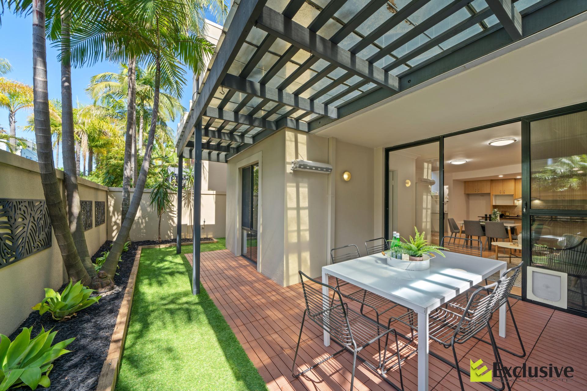 8 / 240 Lawrence Street, Alexandria