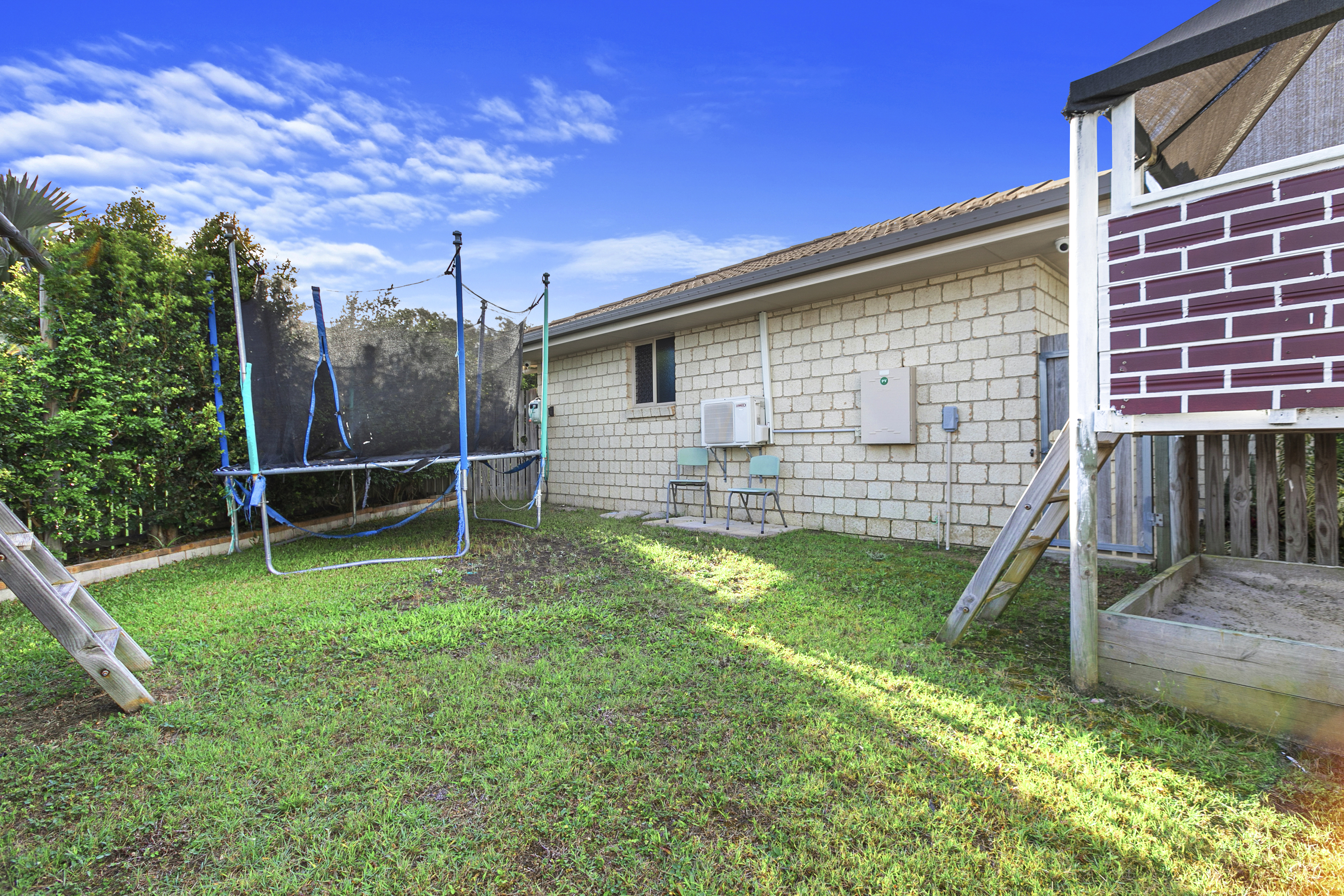 5 Topaz Circuit, Urangan