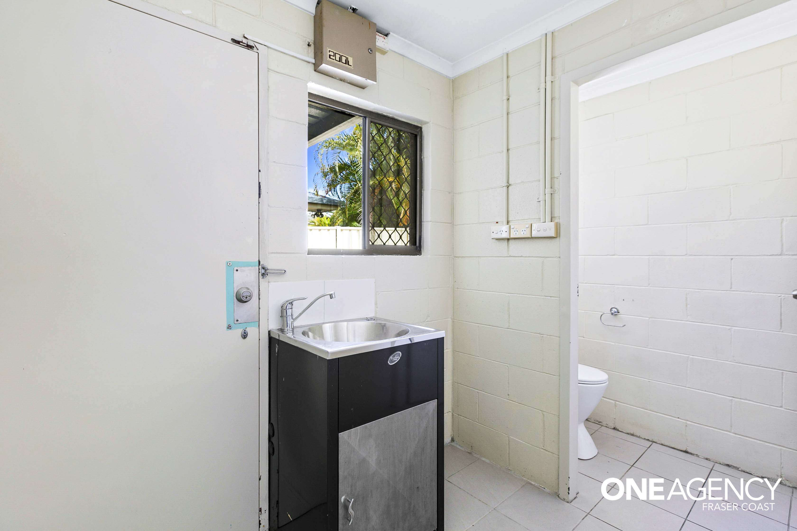 2 / 386 Torquay Terrace, Scarness