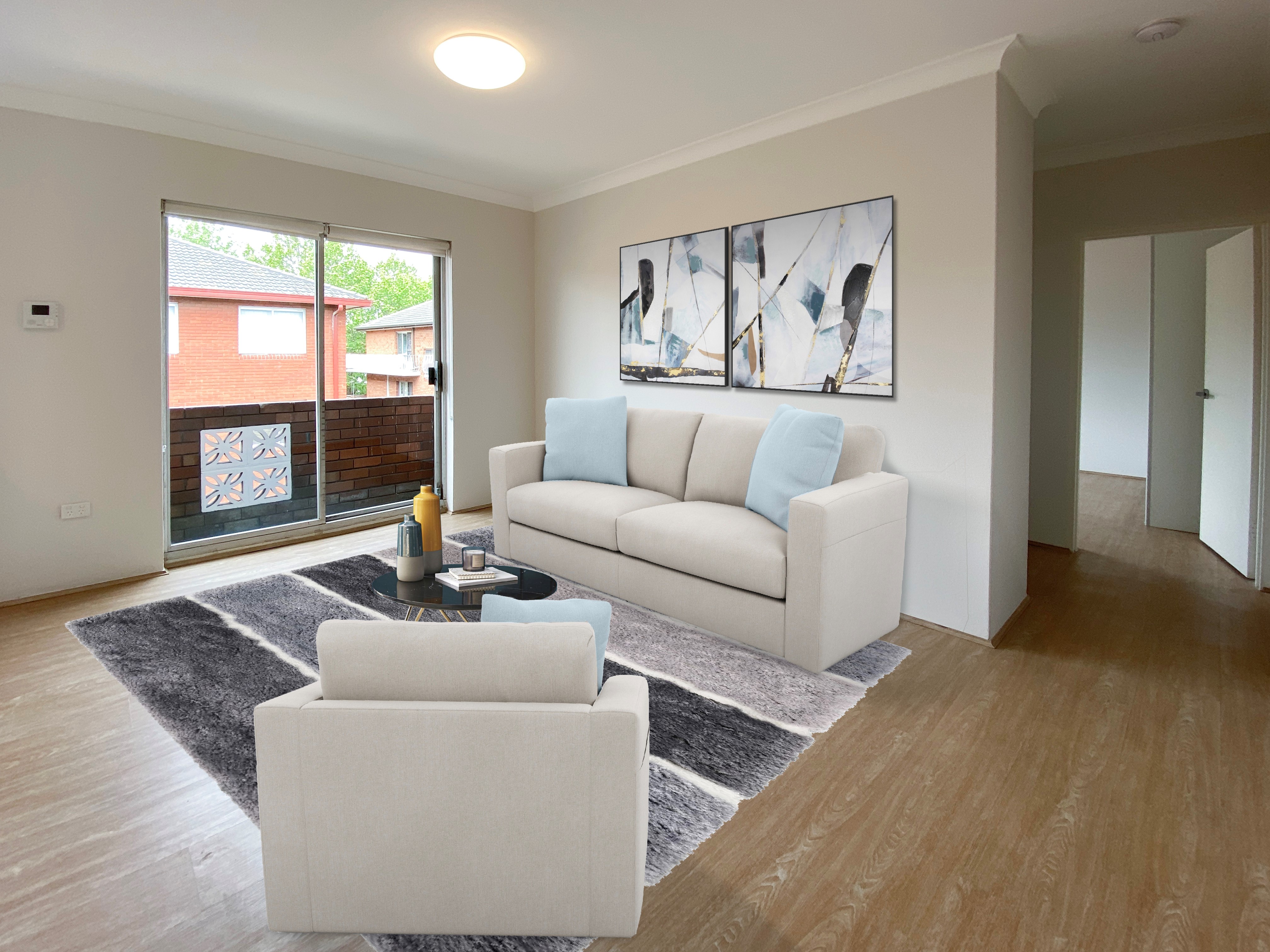 9 / 2 Macintosh Street, Mascot