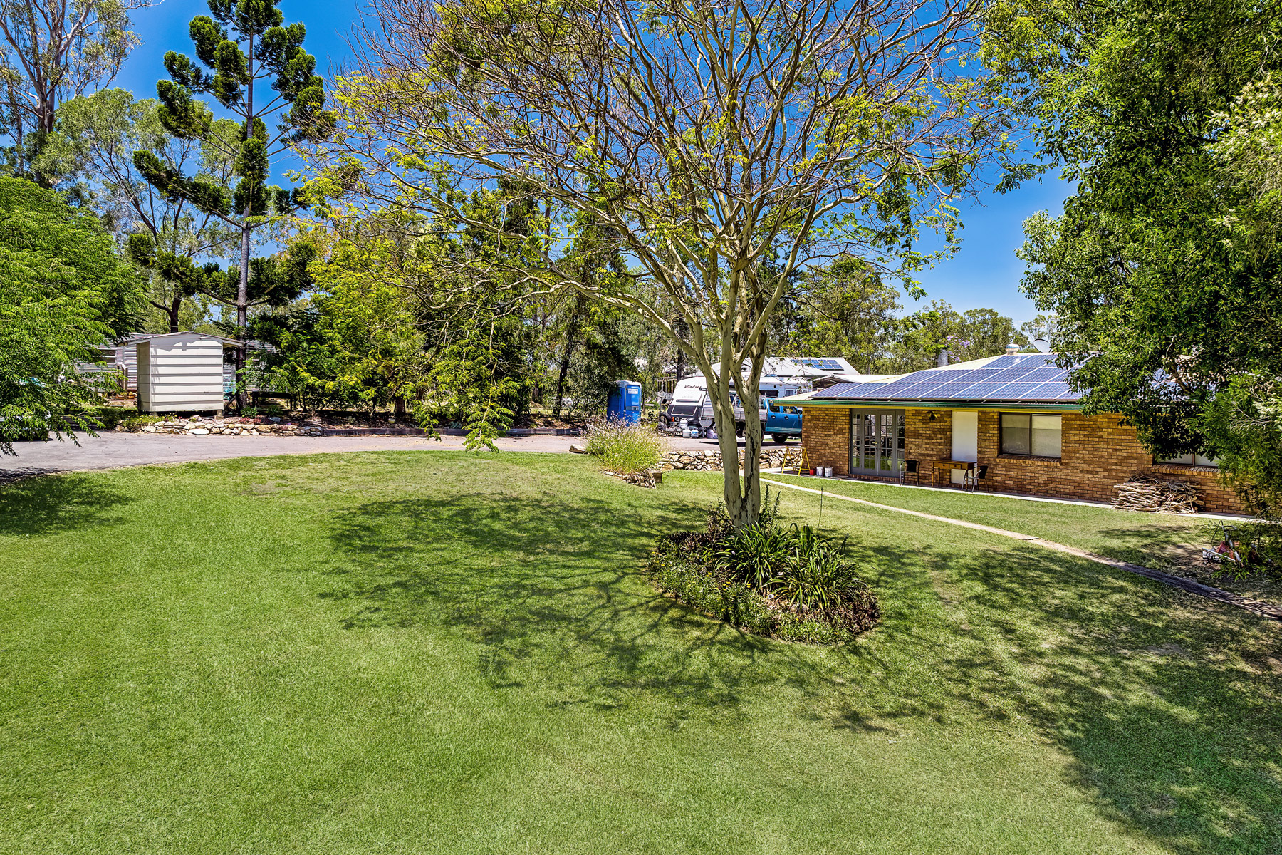 116-128 Karen Court, Tamborine