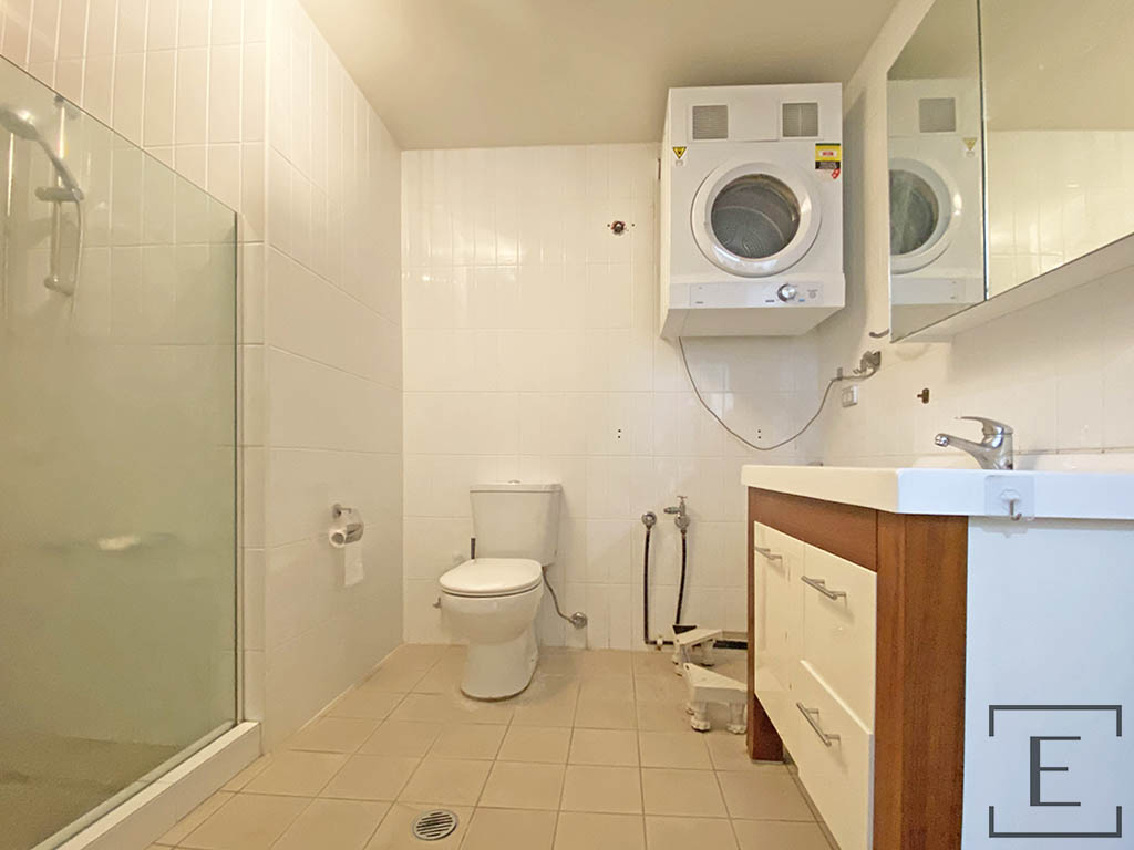 303 / 8 Station Street, Homebush