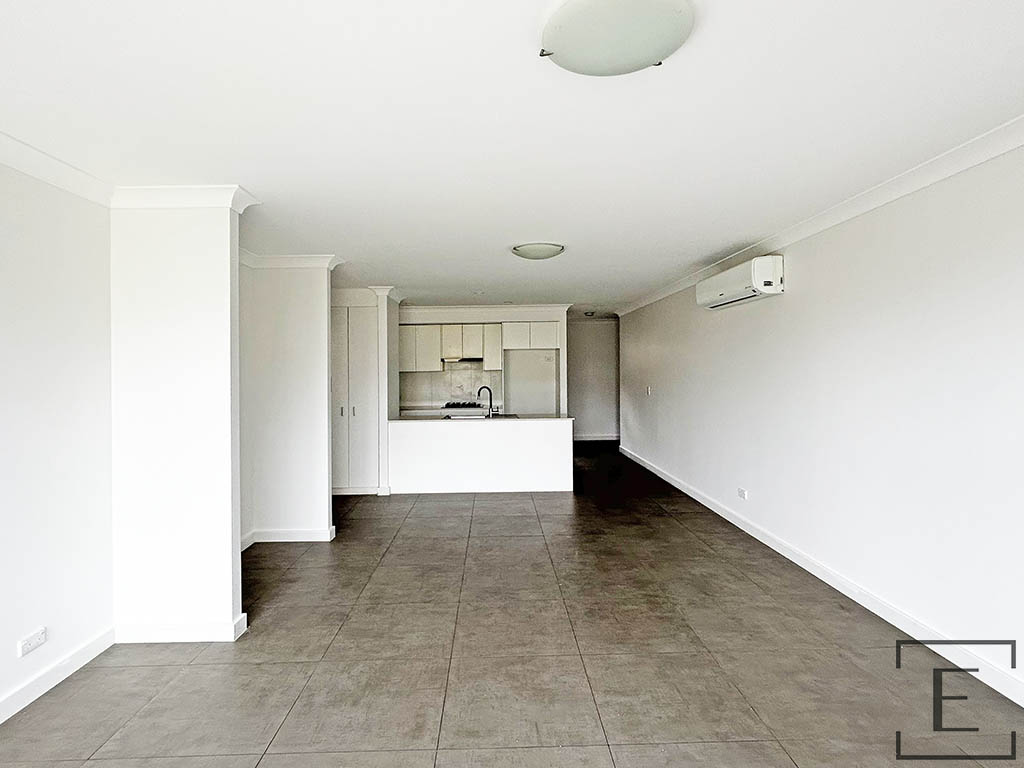 8 / 26 Lydbrook Street, Westmead