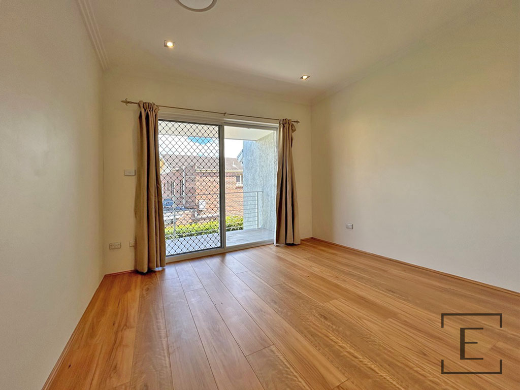 3 / 24 Gale Street, Concord