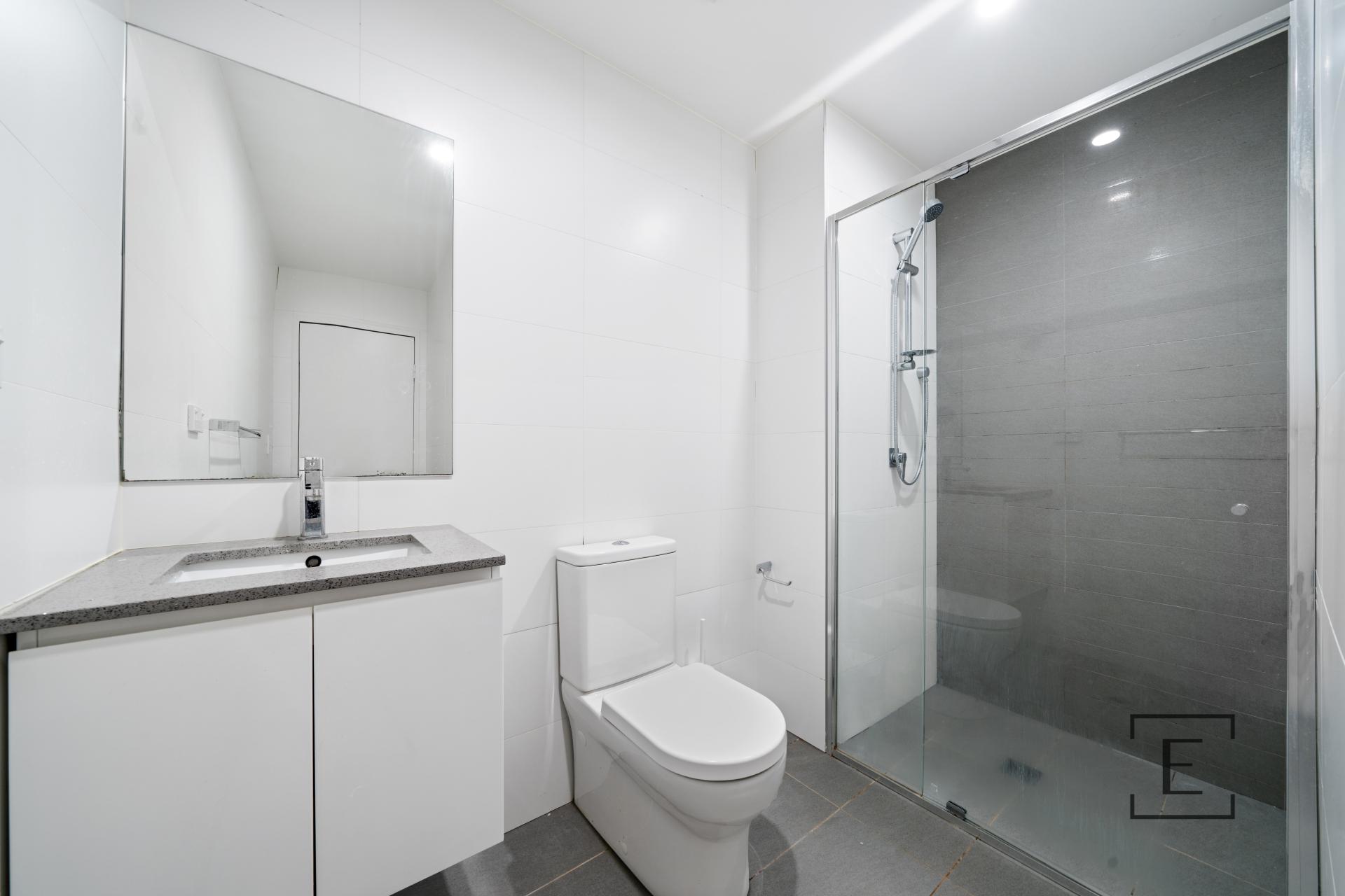 30 / 1 Kanoona Avenue, Homebush