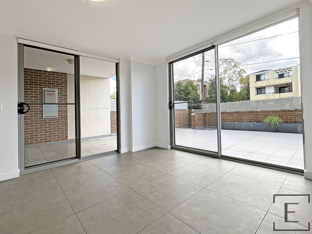 2 / 26 Lydbrook Street, Westmead