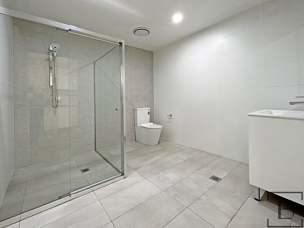 2 / 26 Lydbrook Street, Westmead