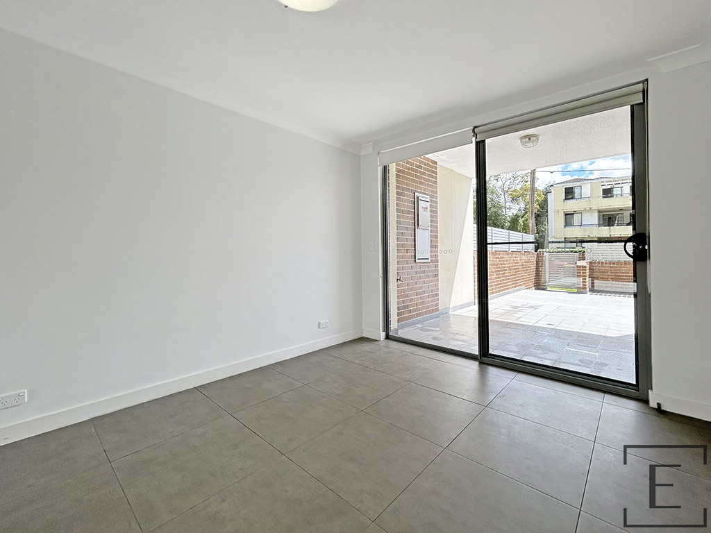 2 / 26 Lydbrook Street, Westmead