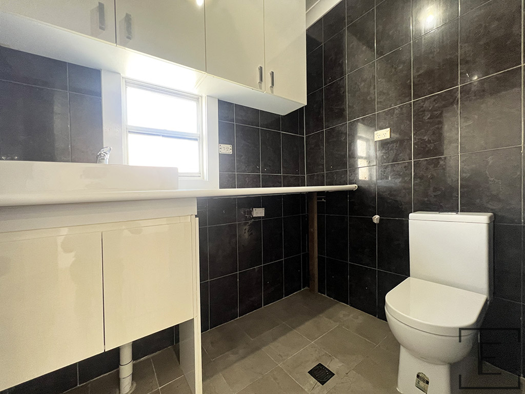 33 Karuah Street, Greenacre