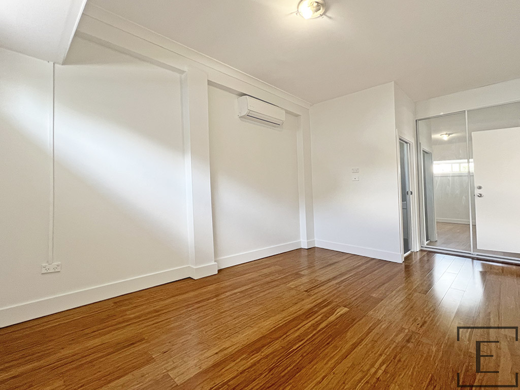 33 Karuah Street, Greenacre