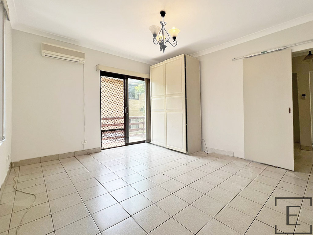 1 / 6 Homebush Road, Strathfield