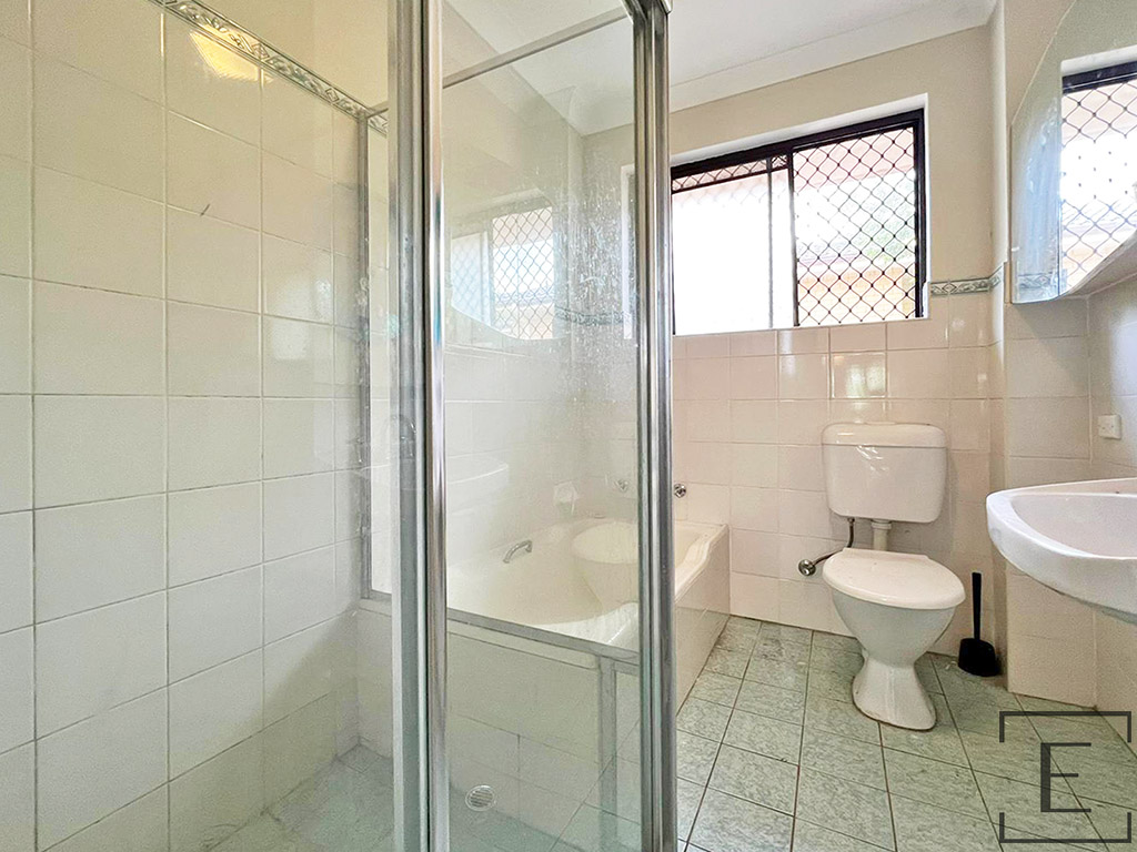 1 / 6 Homebush Road, Strathfield