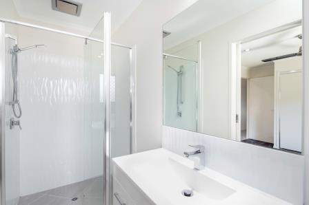 1 / 5 Jovi Court, Scarness