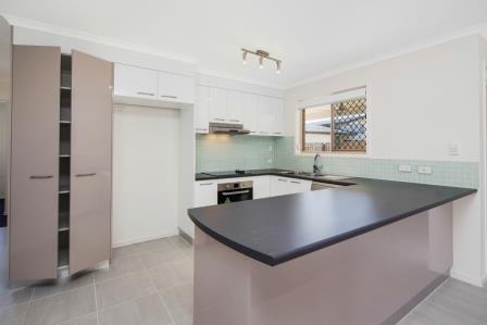 1 / 5 Jovi Court, Scarness