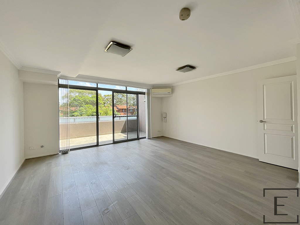 19 / 23 Hornsey Road, Homebush West