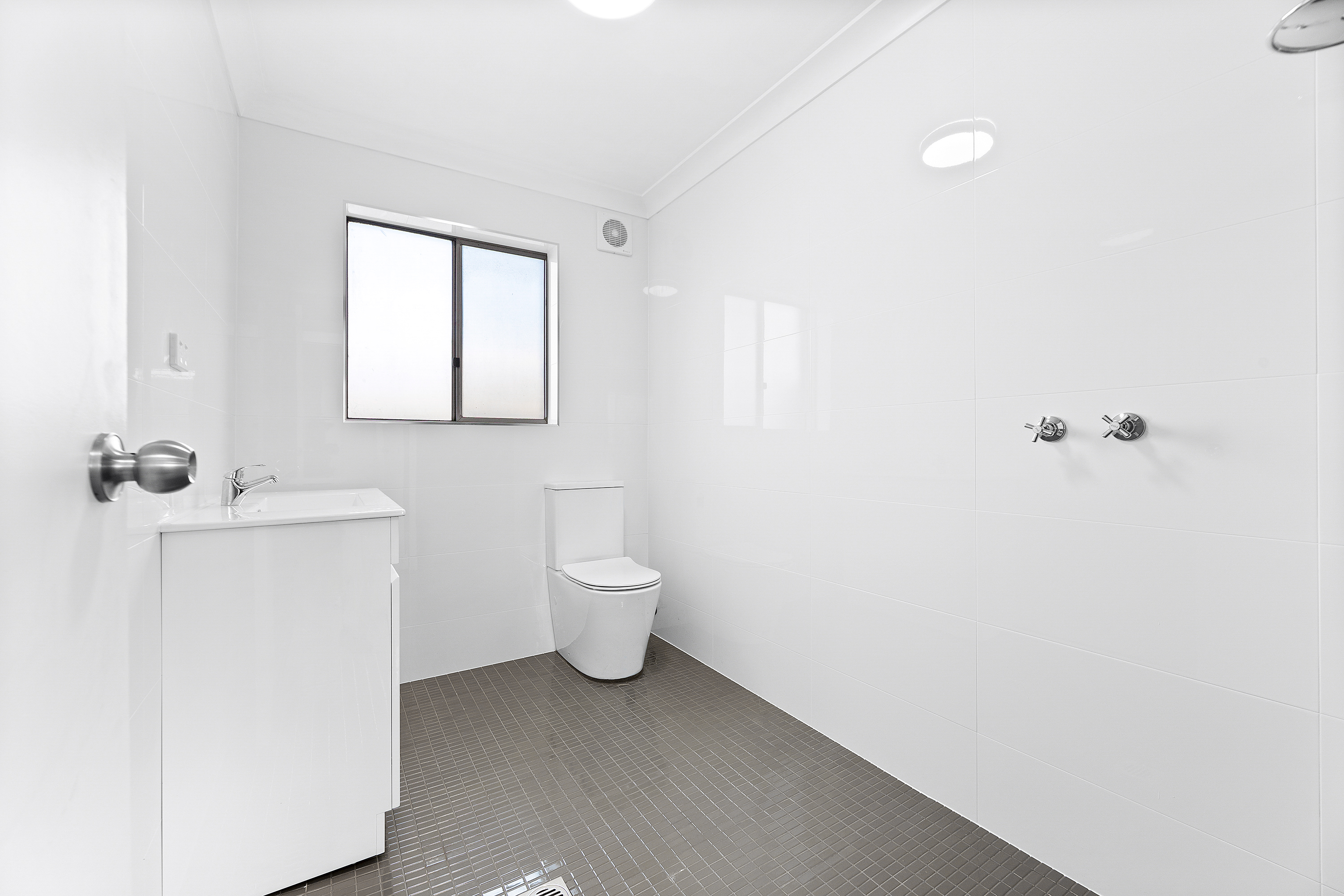 1 / 70 Princes Highway, Narooma