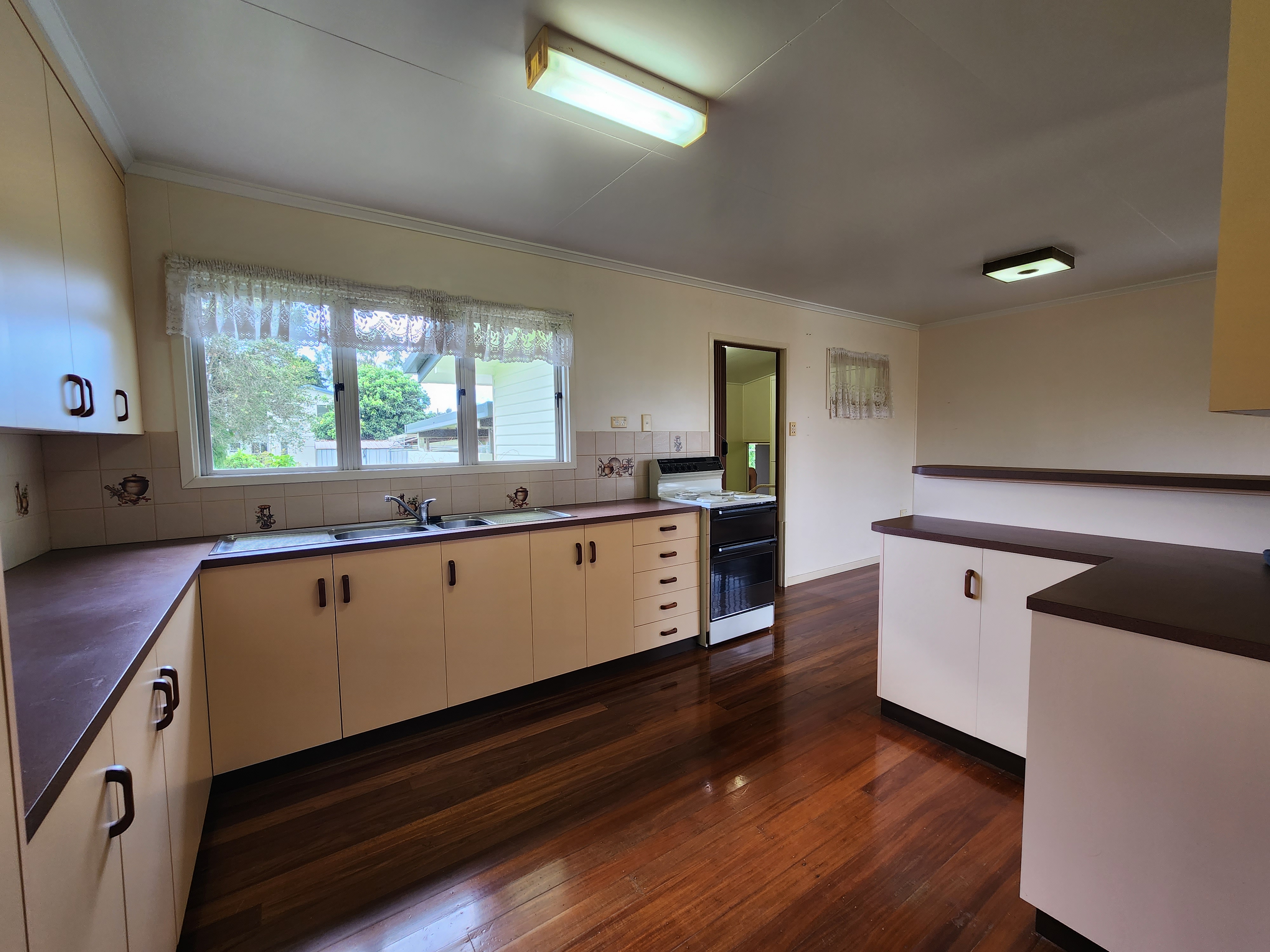 15 Gray Street, Atherton