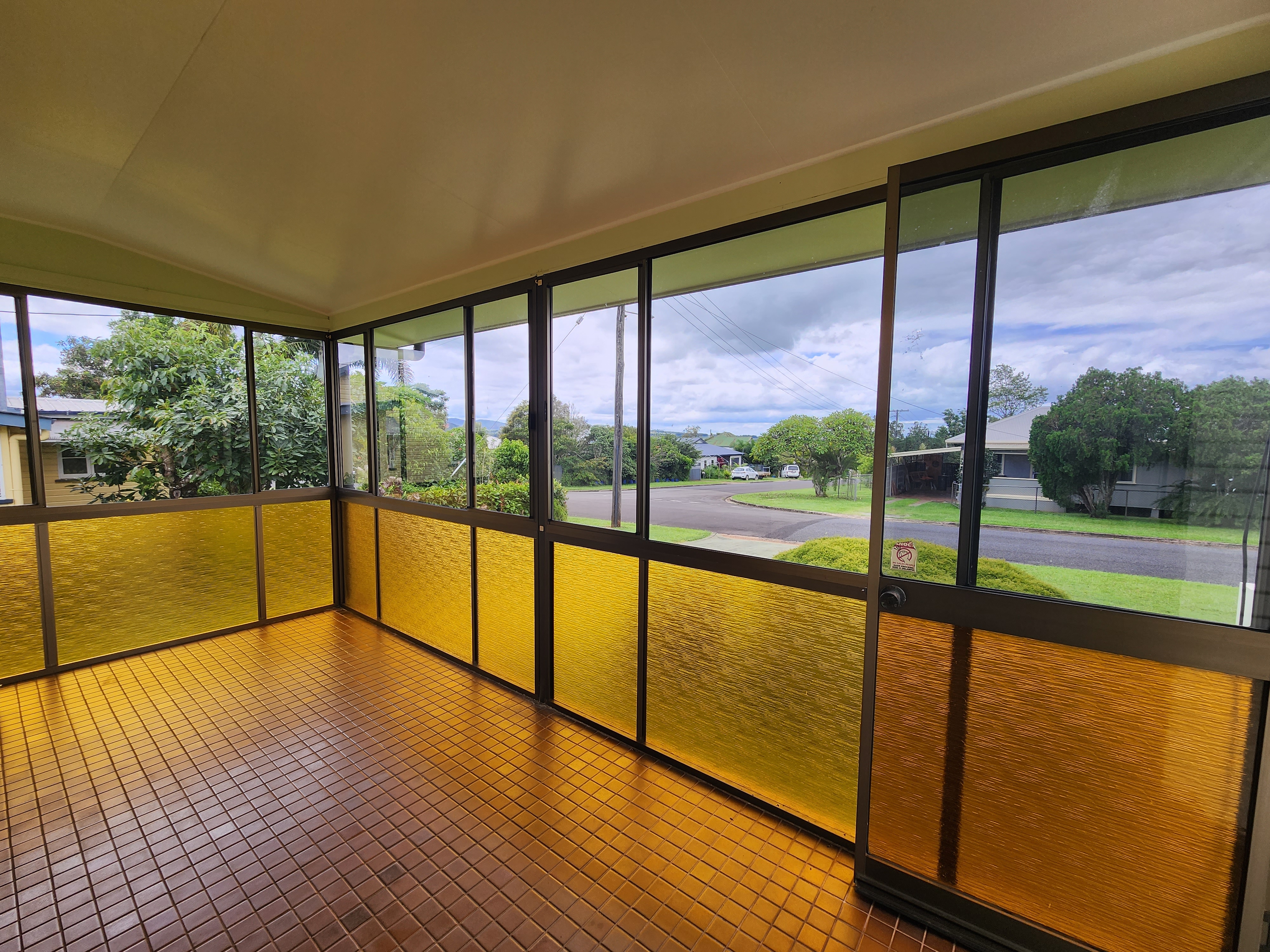 15 Gray Street, Atherton