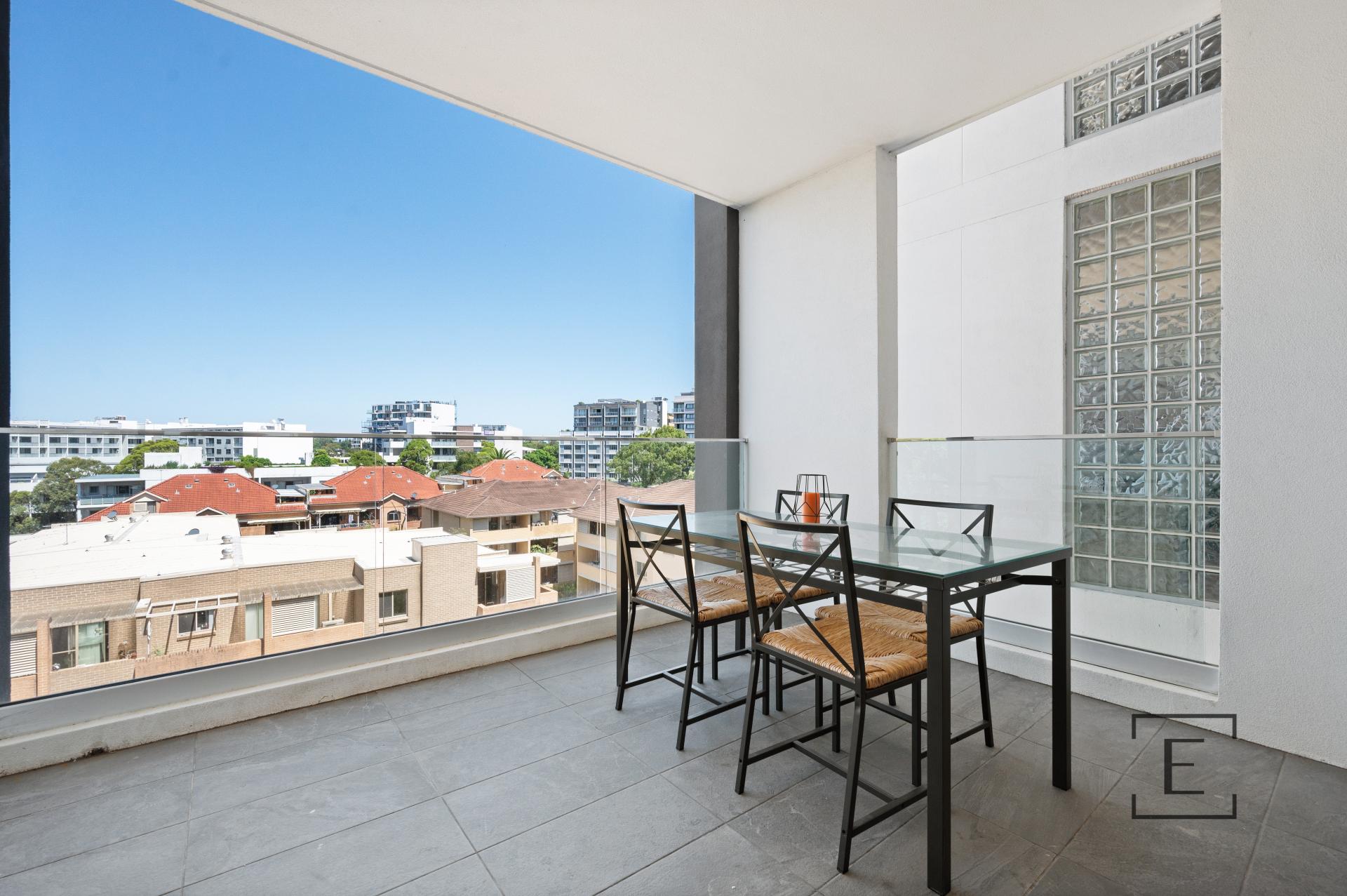 403 / 19 Short Street, Homebush