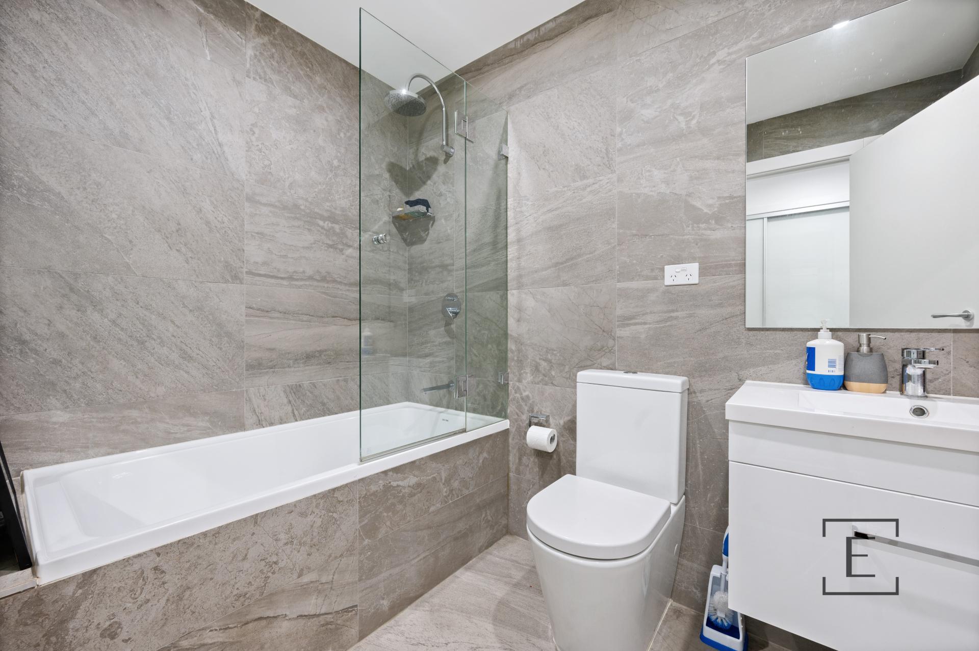 403 / 19 Short Street, Homebush