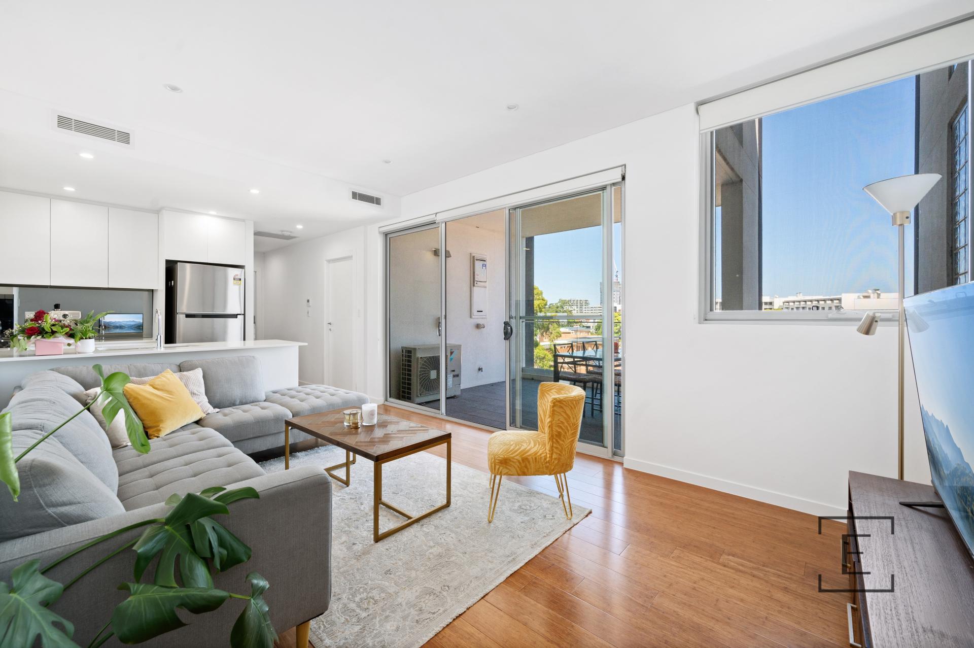 403 / 19 Short Street, Homebush