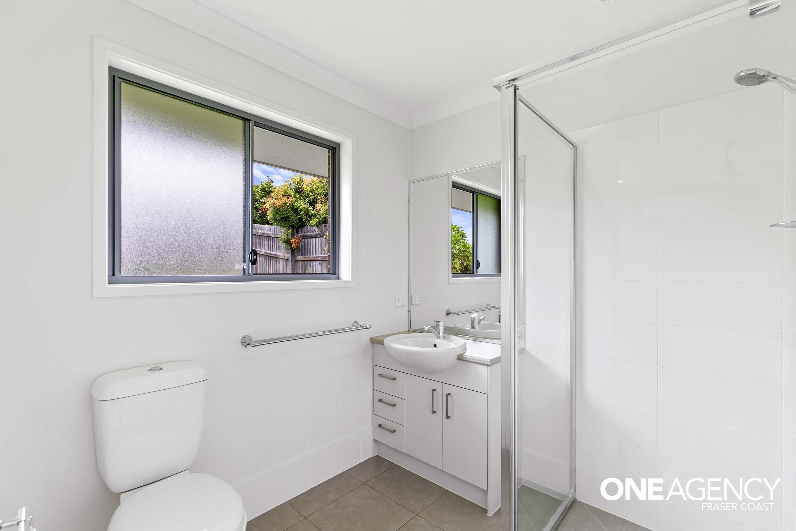 12 O'Connell Pde, Urraween