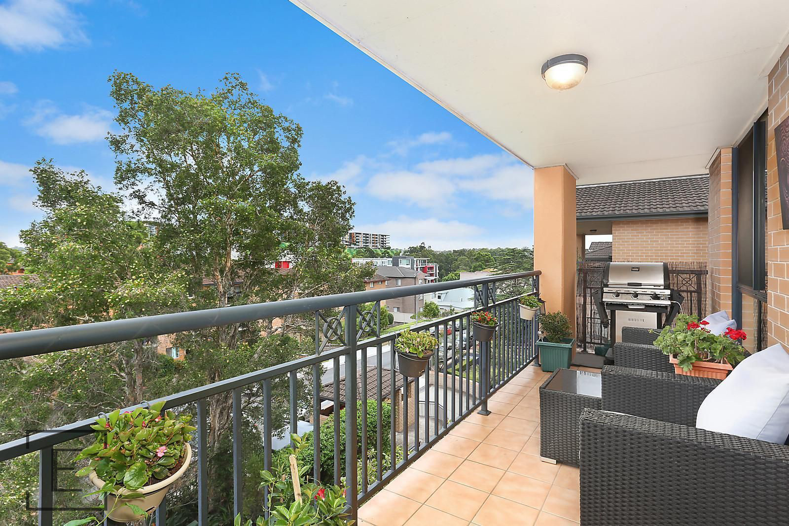 33 / 8-16 William Street, Ryde