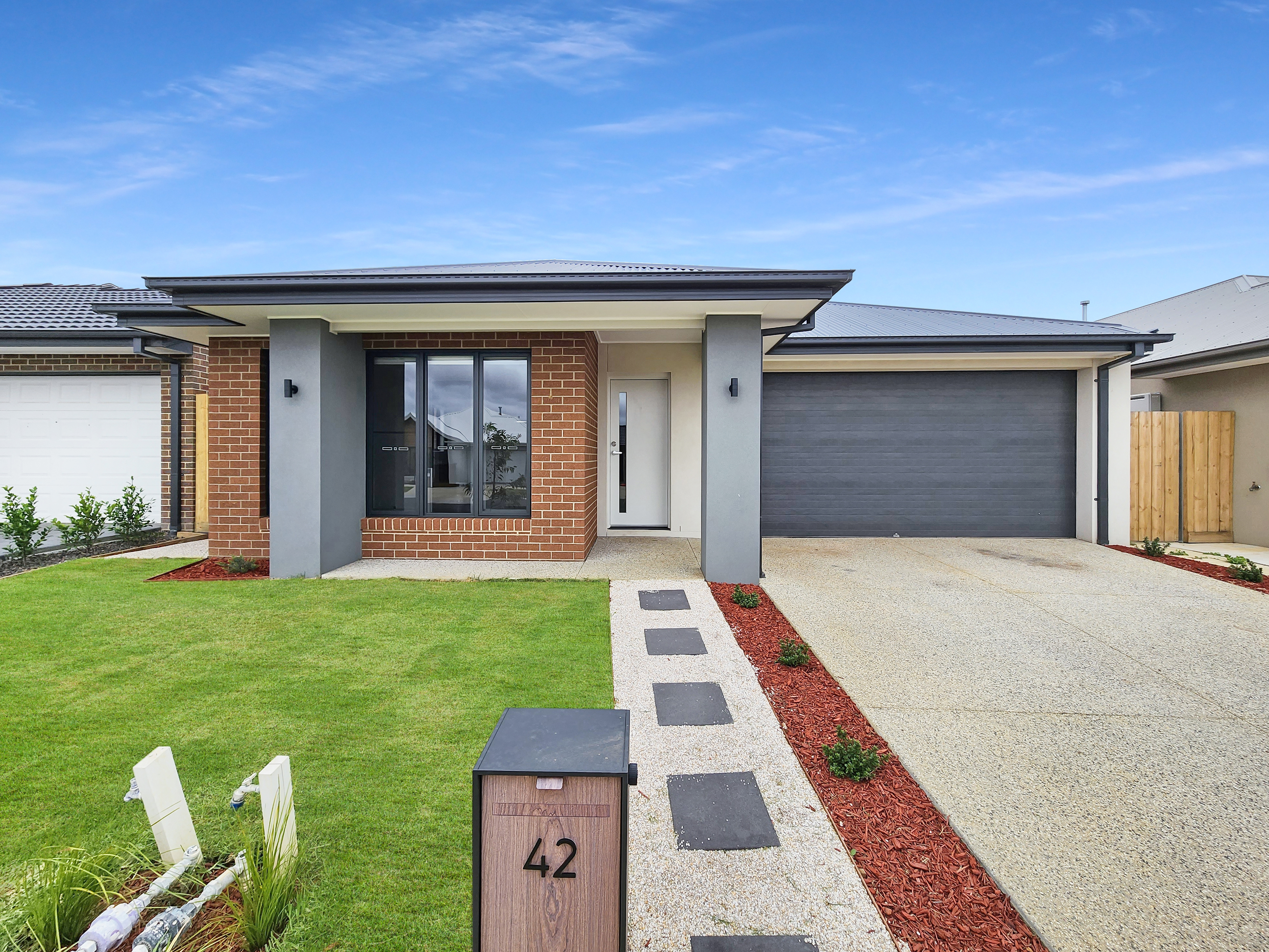 Listing image for 42 Yering Street, MOUNT DUNEED  VIC  3217