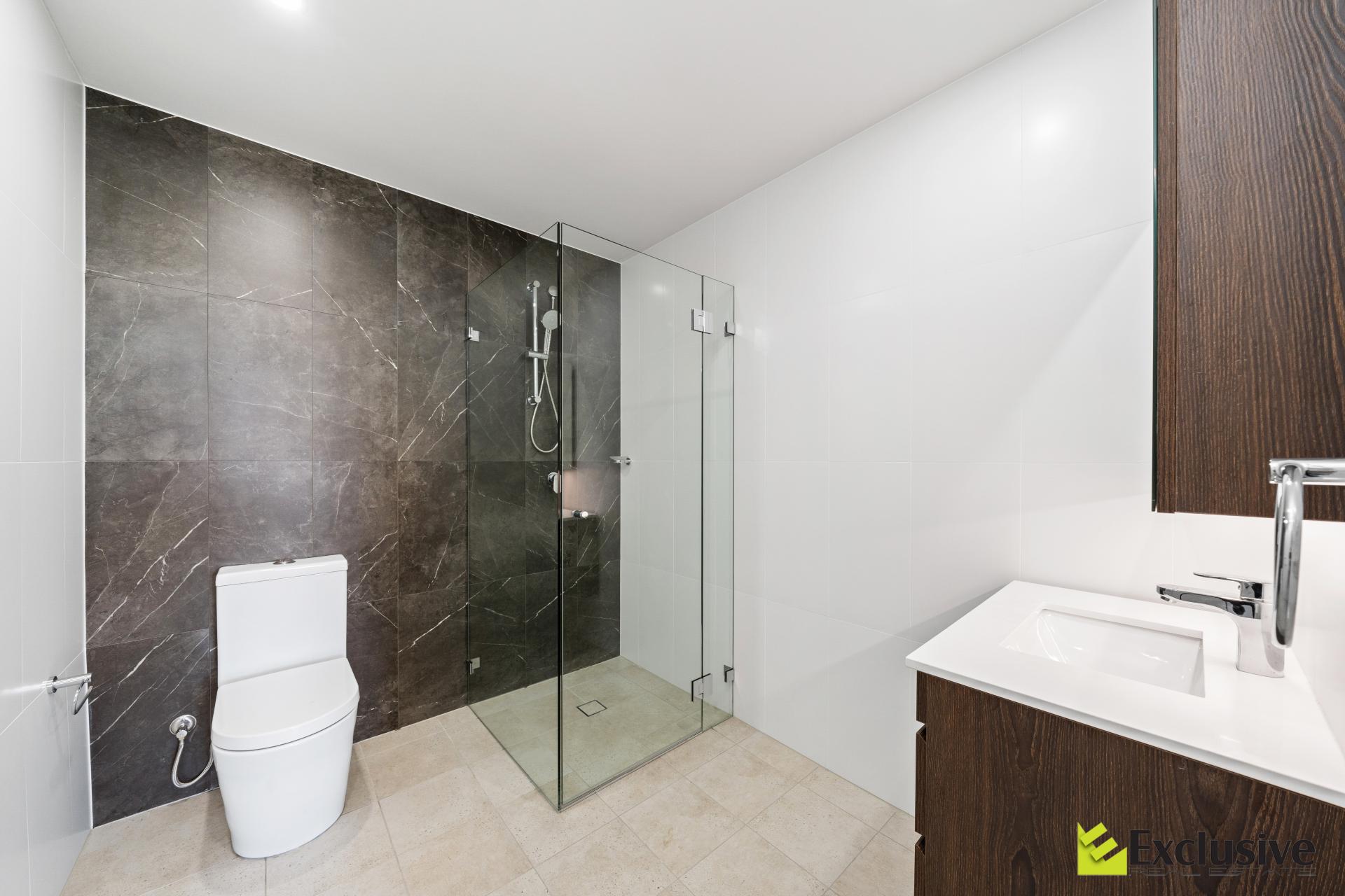 A311 / 98 Lakeside Parade, Jordan Springs