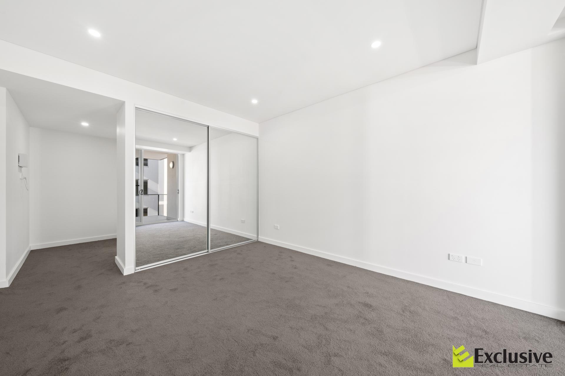 A311 / 98 Lakeside Parade, Jordan Springs