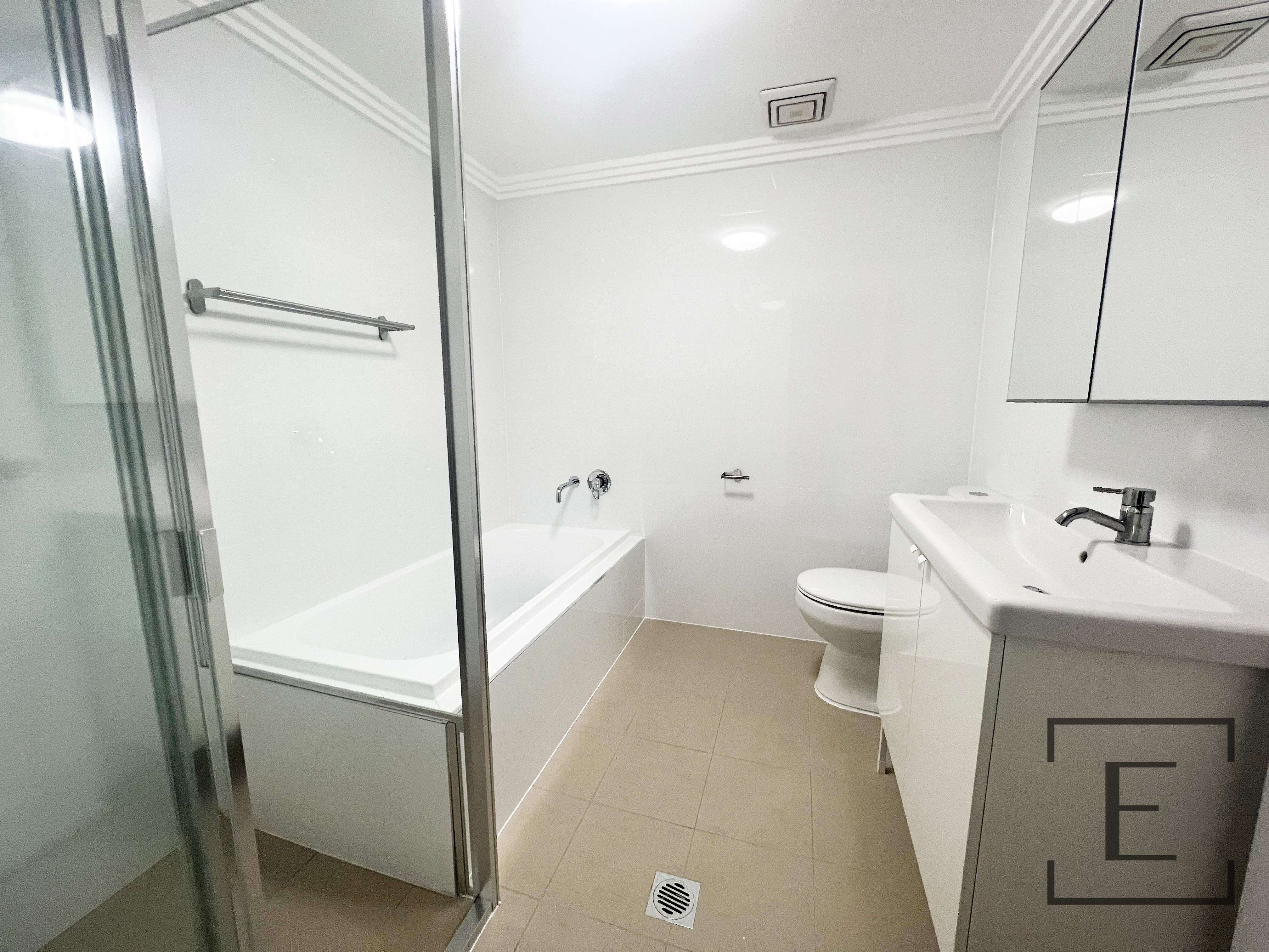 4 / 18-20 Courallie Avenue, Homebush West