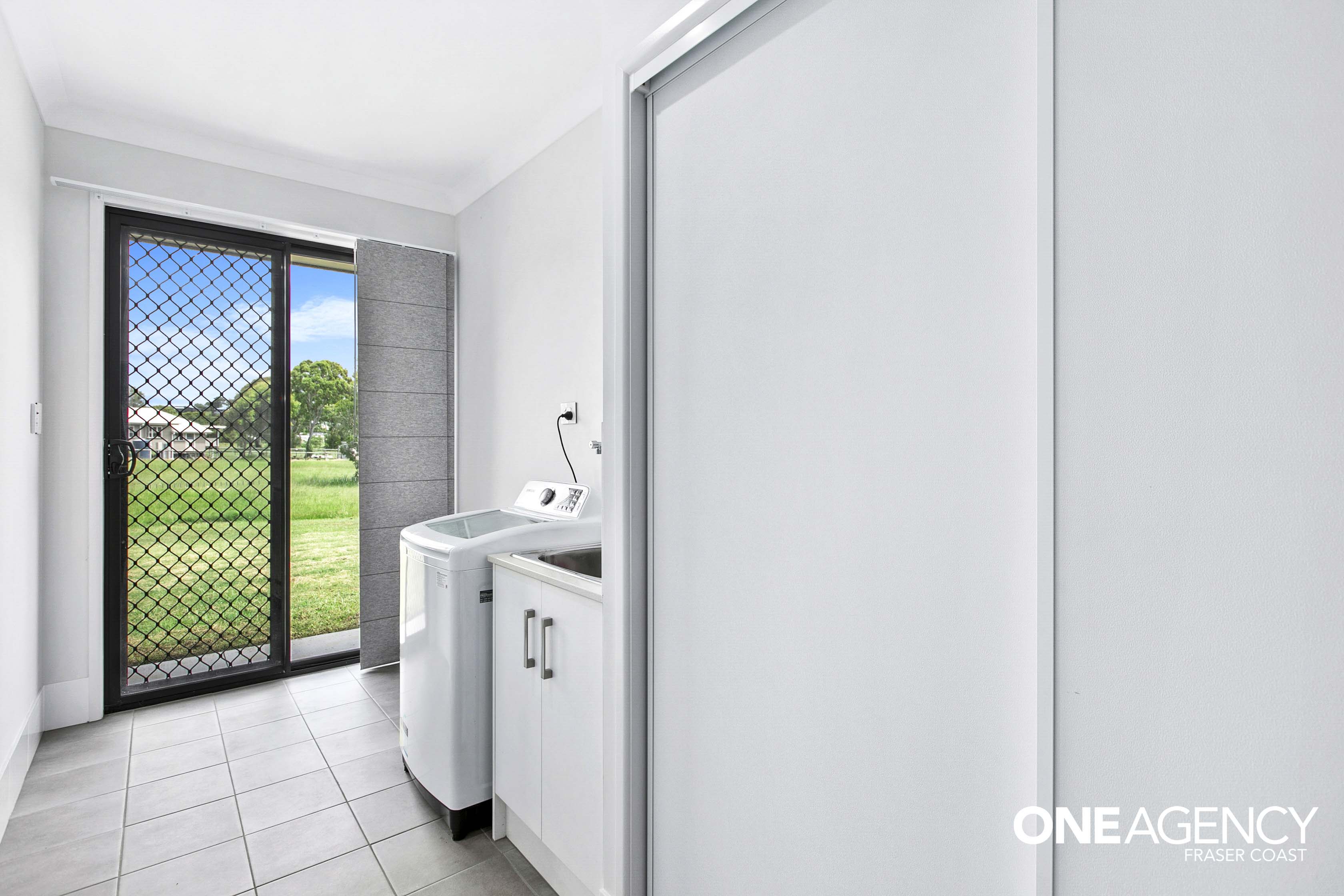 16-18 Watermans Way, River Heads