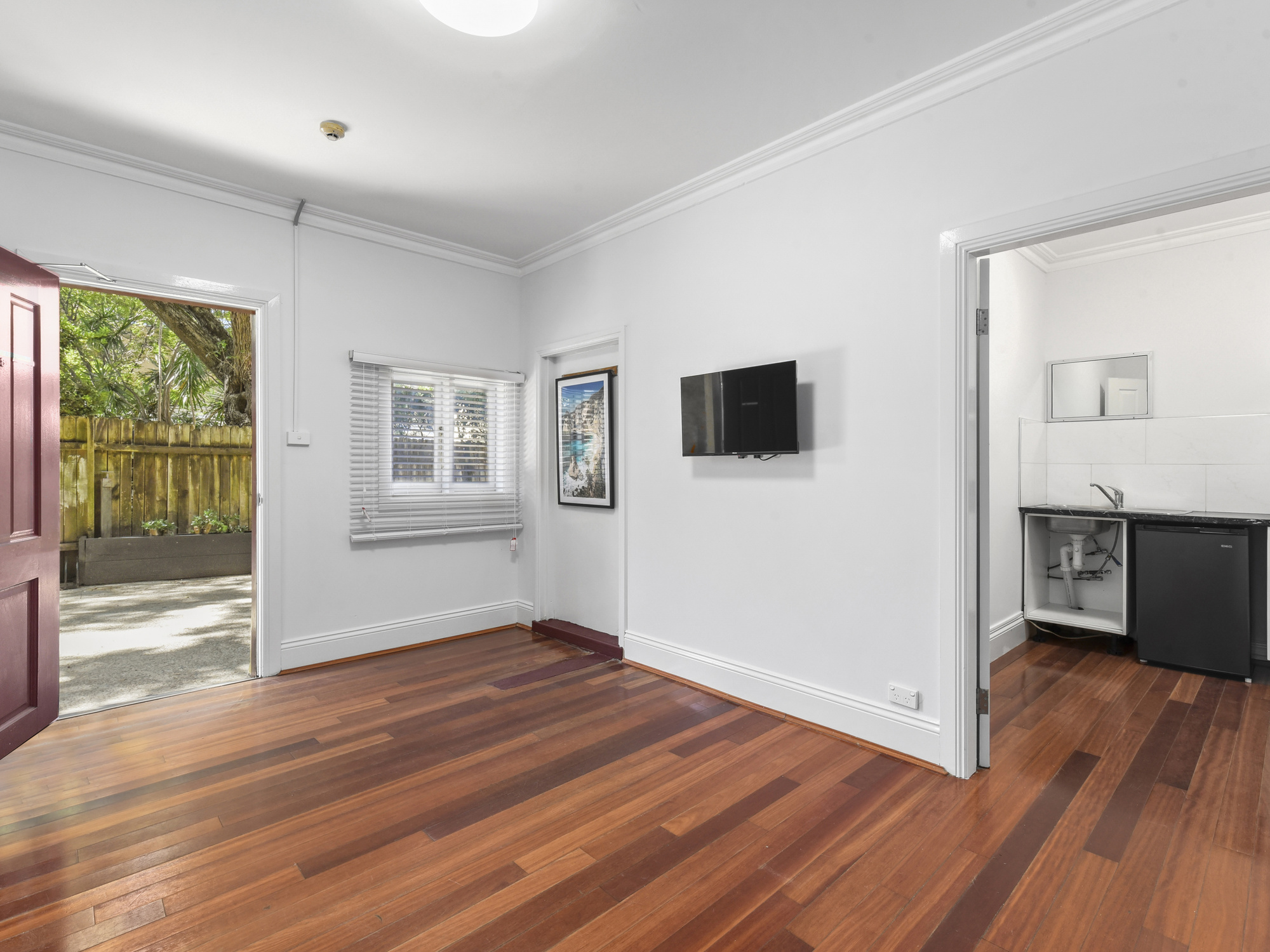 4 Moore Park Road