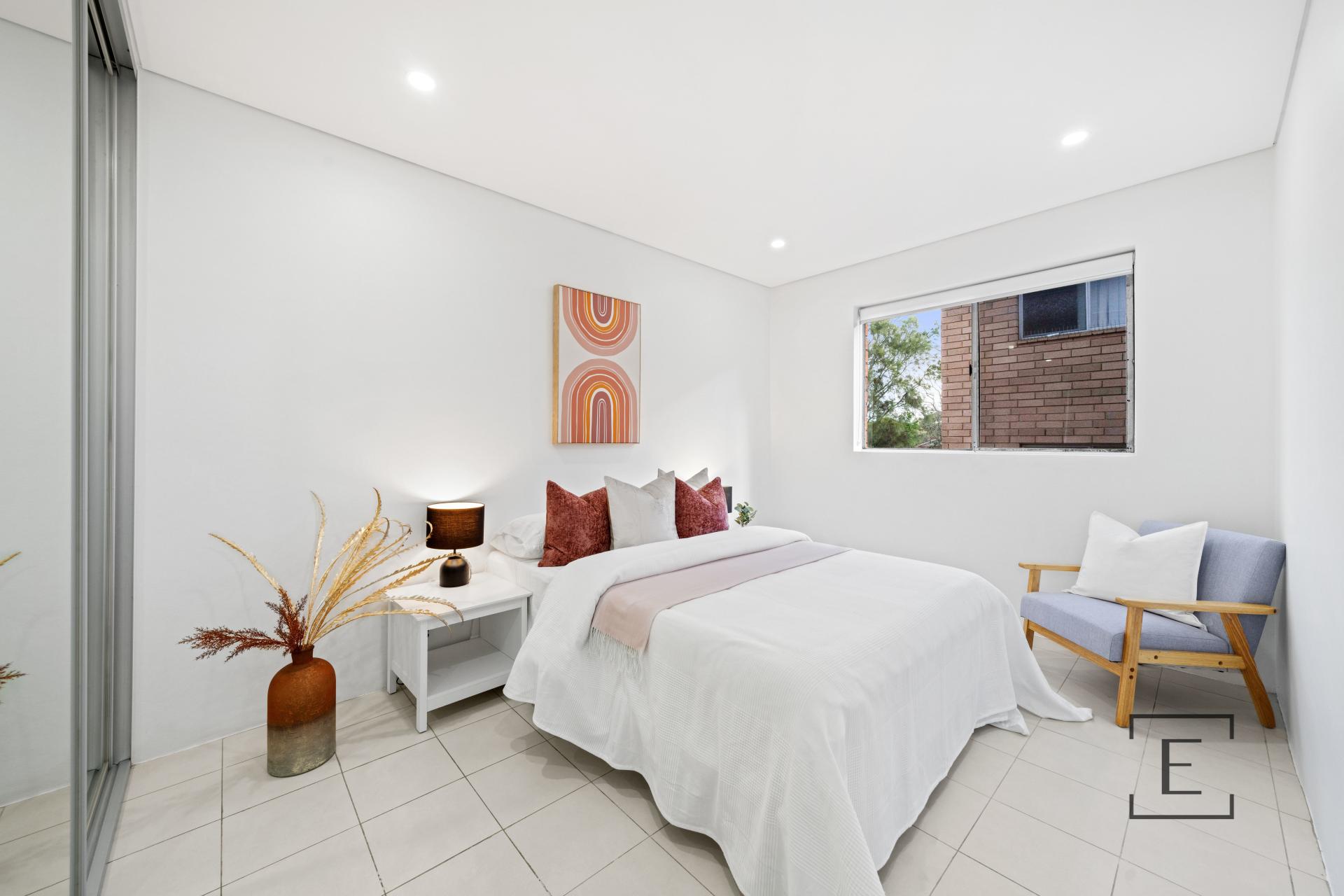 8 / 22 Hornsey Road, Homebush West