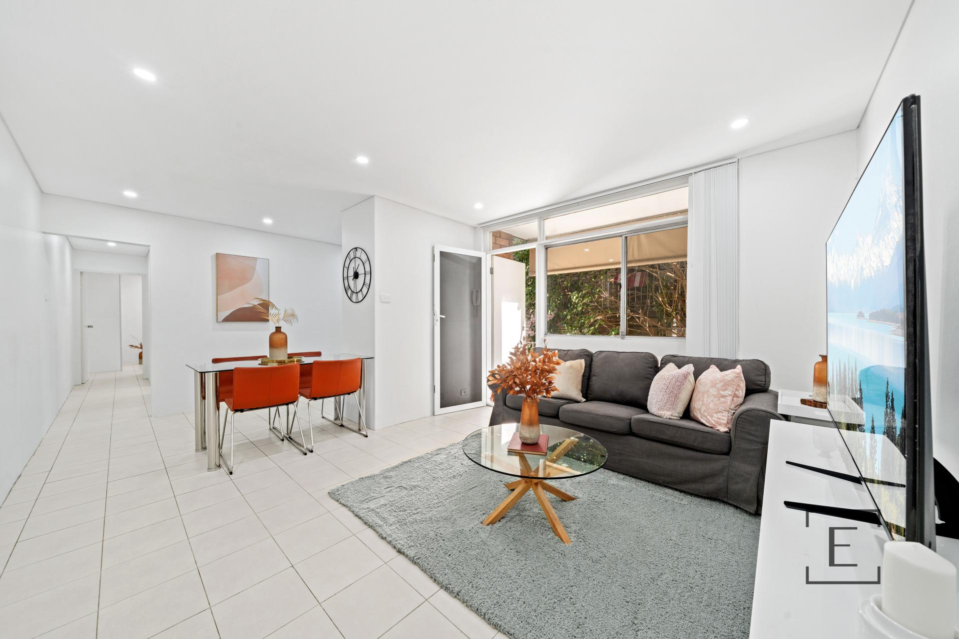 8 / 22 Hornsey Road, Homebush West