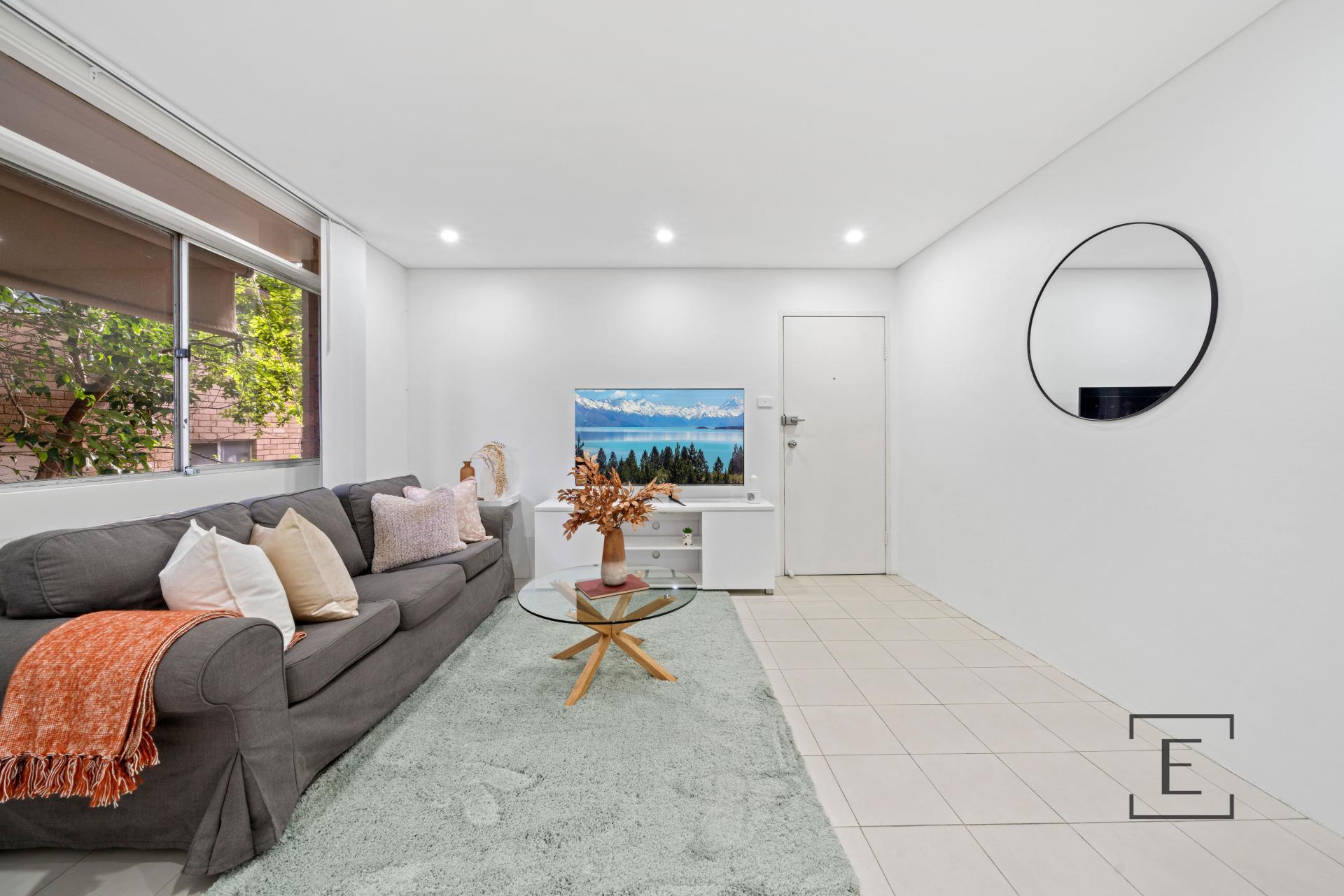 8 / 22 Hornsey Road, Homebush West