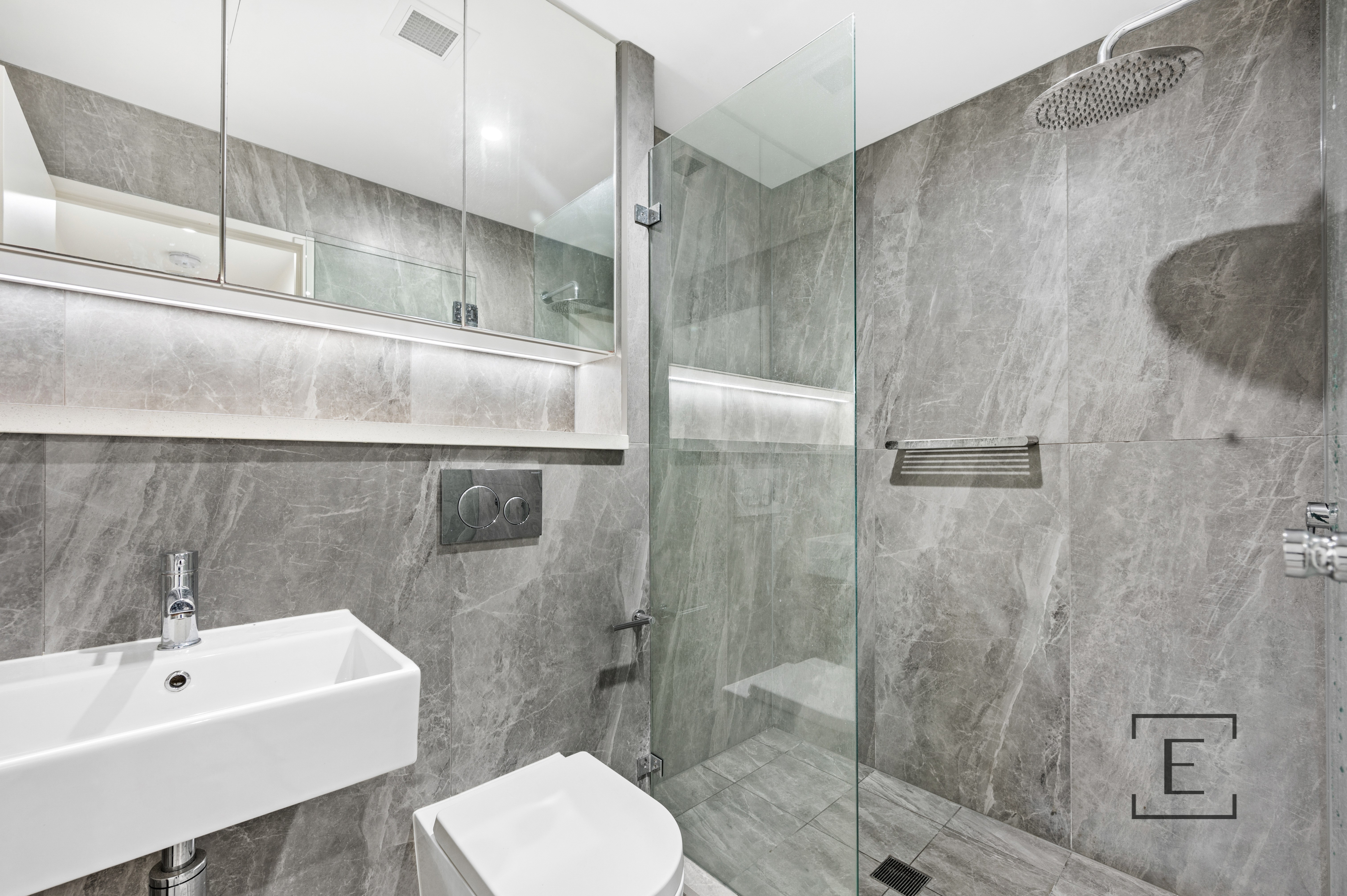 15 / 25 Smallwood Avenue, Homebush