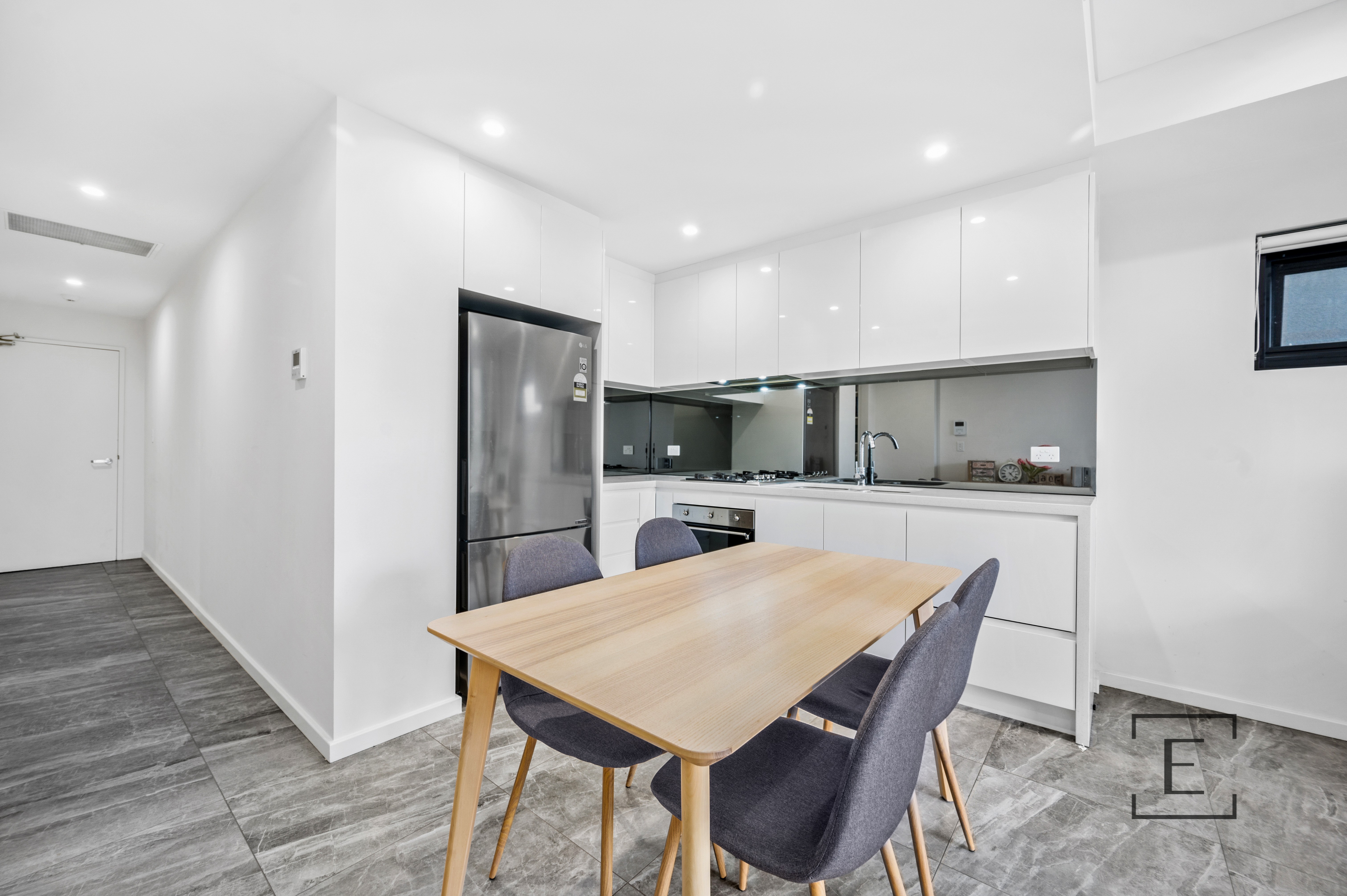 15 / 25 Smallwood Avenue, Homebush