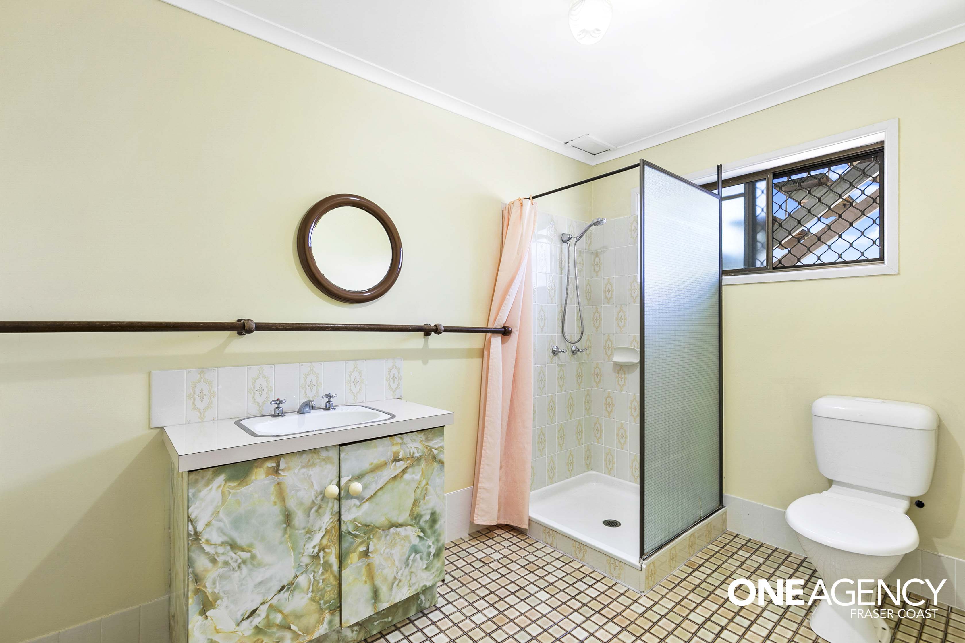 56 Queens Road, Scarness