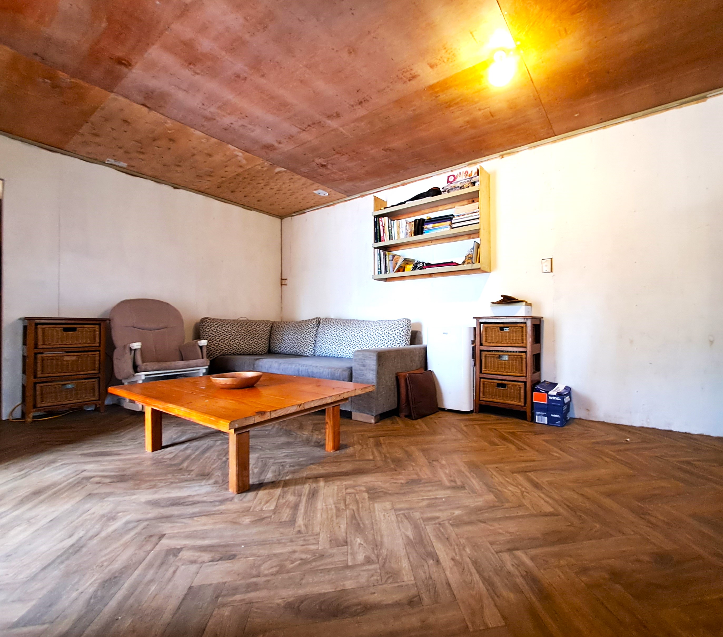 53 River Road, Millstream