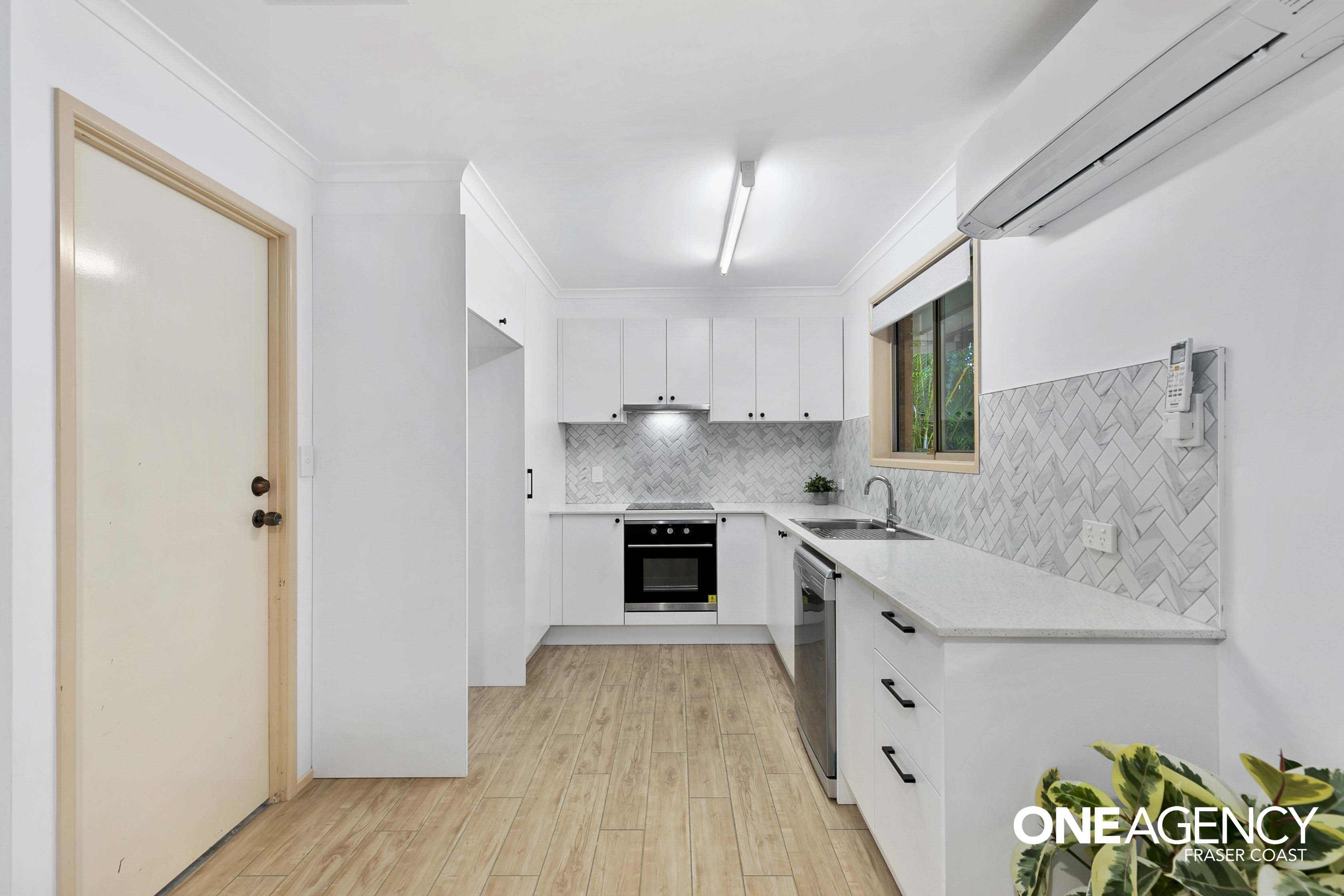 3 Lido Parade, Urangan