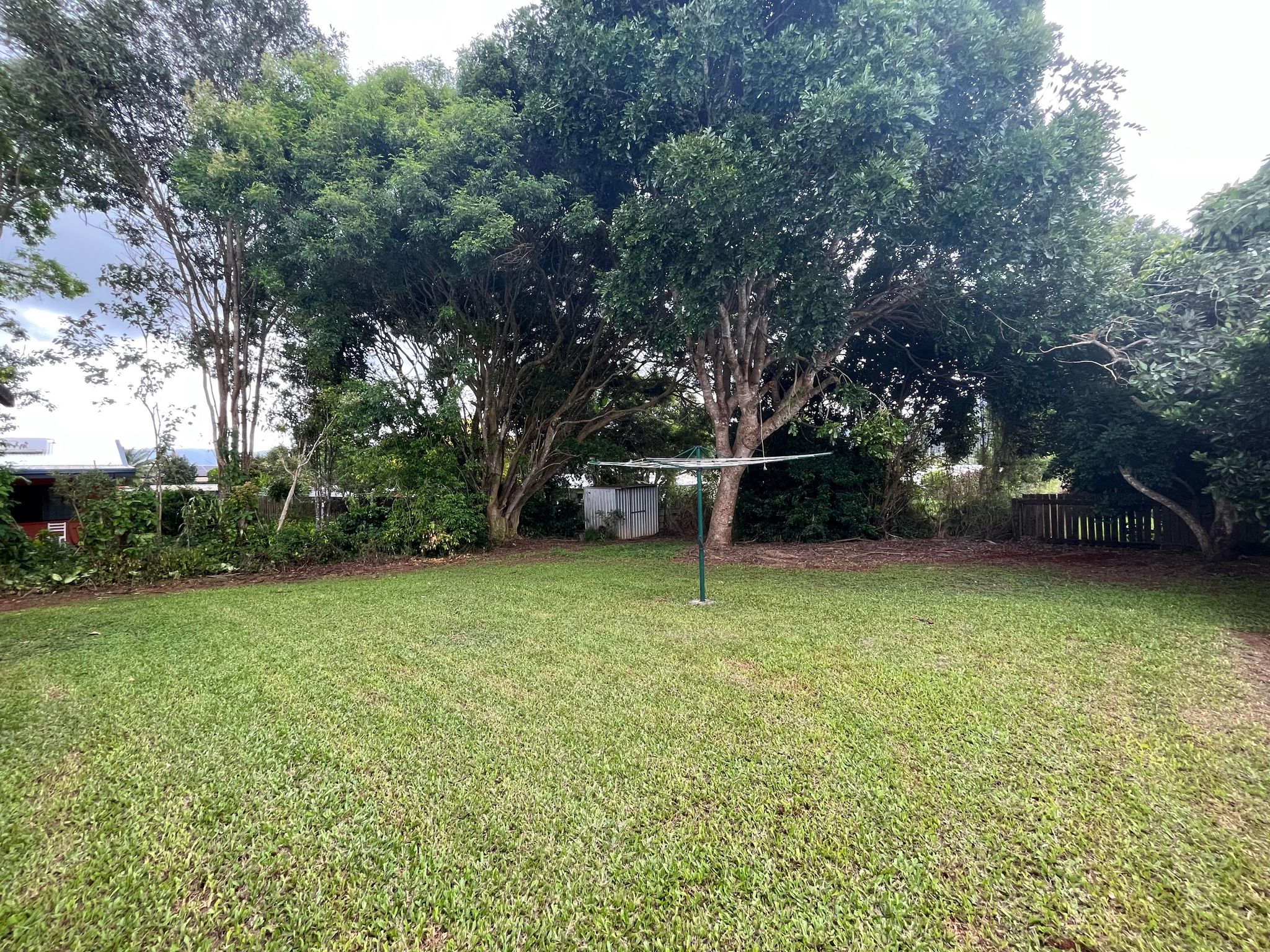 11 Turner Avenue, Atherton