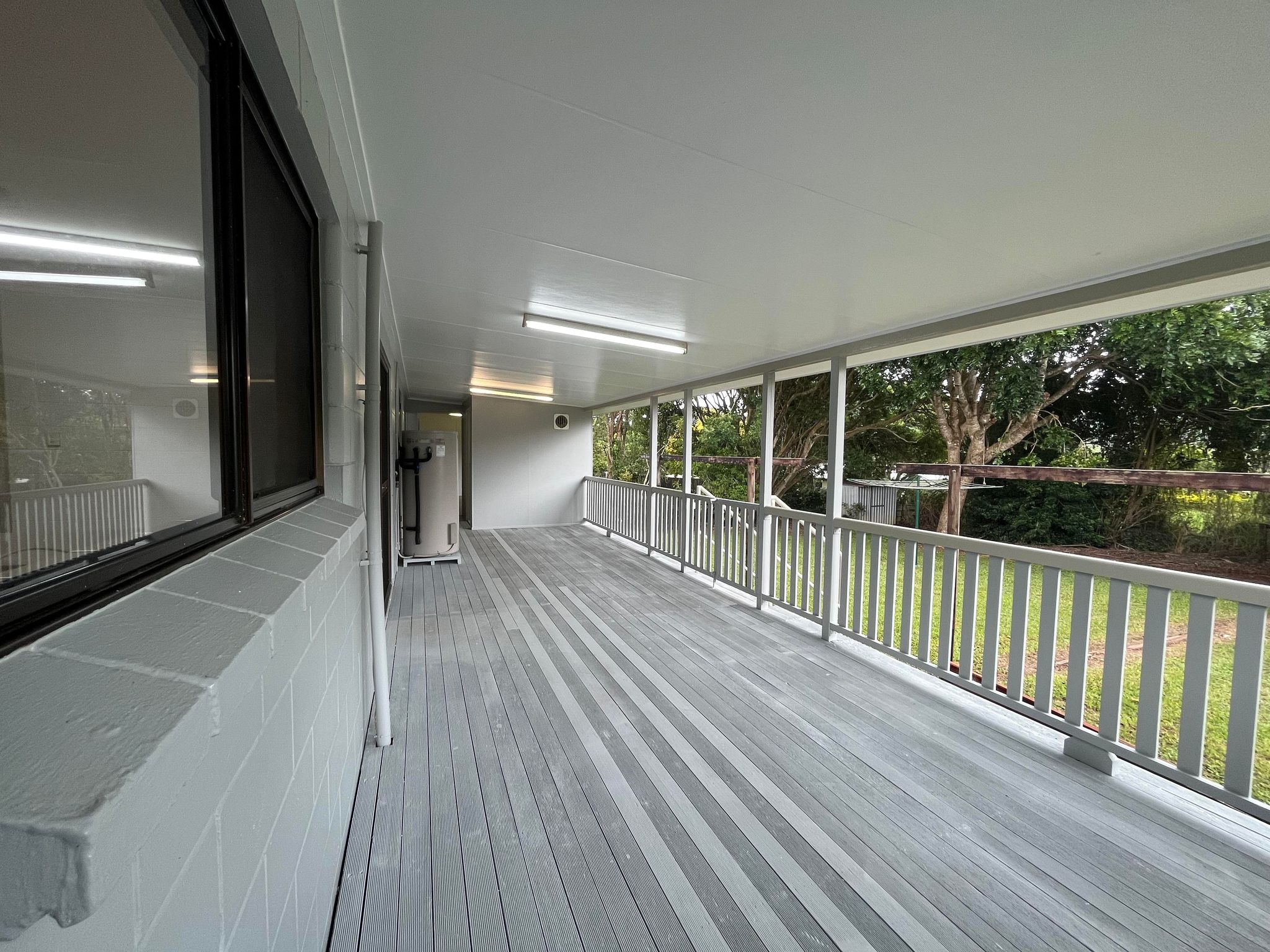 11 Turner Avenue, Atherton