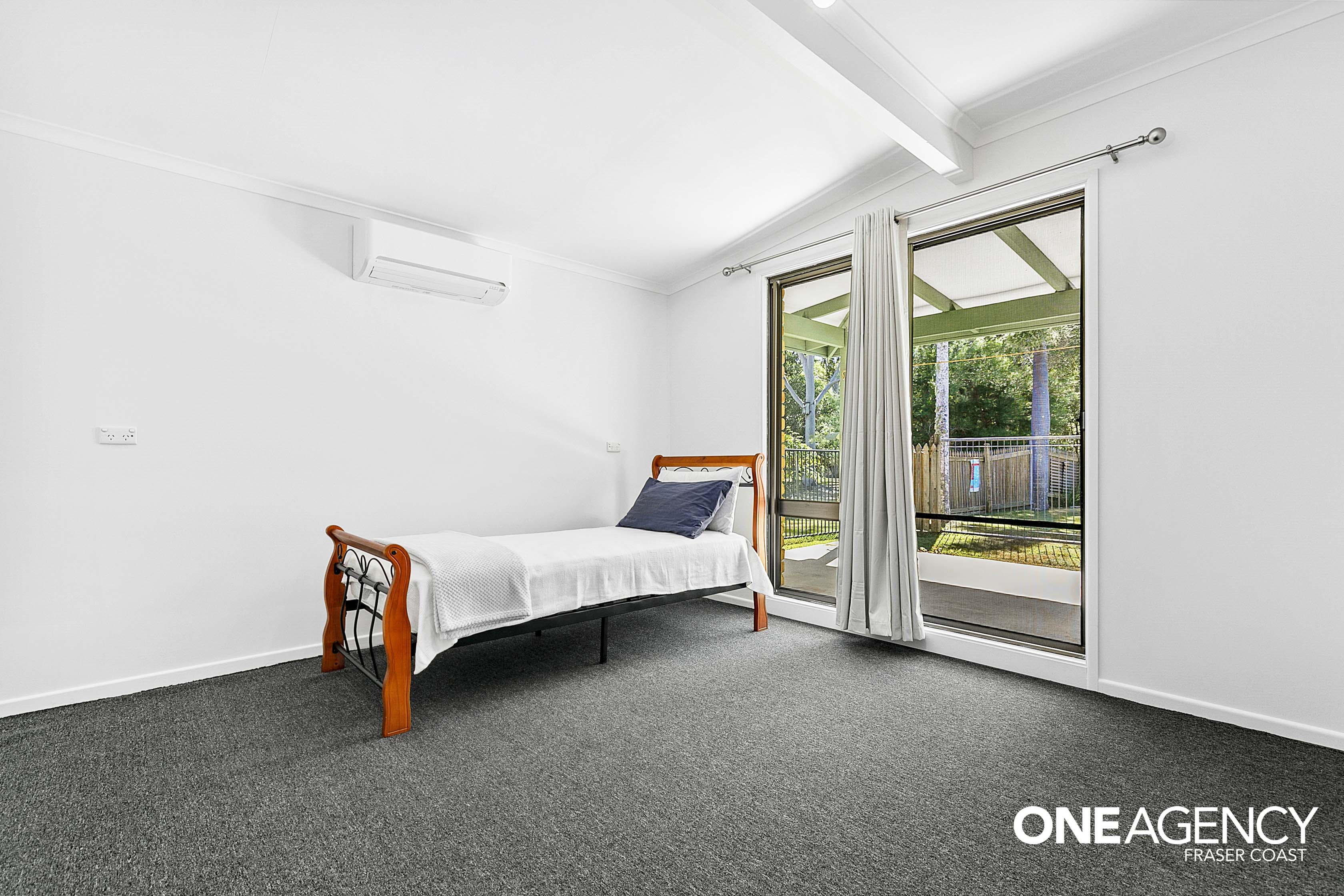 18 Senor Avenue, Urangan