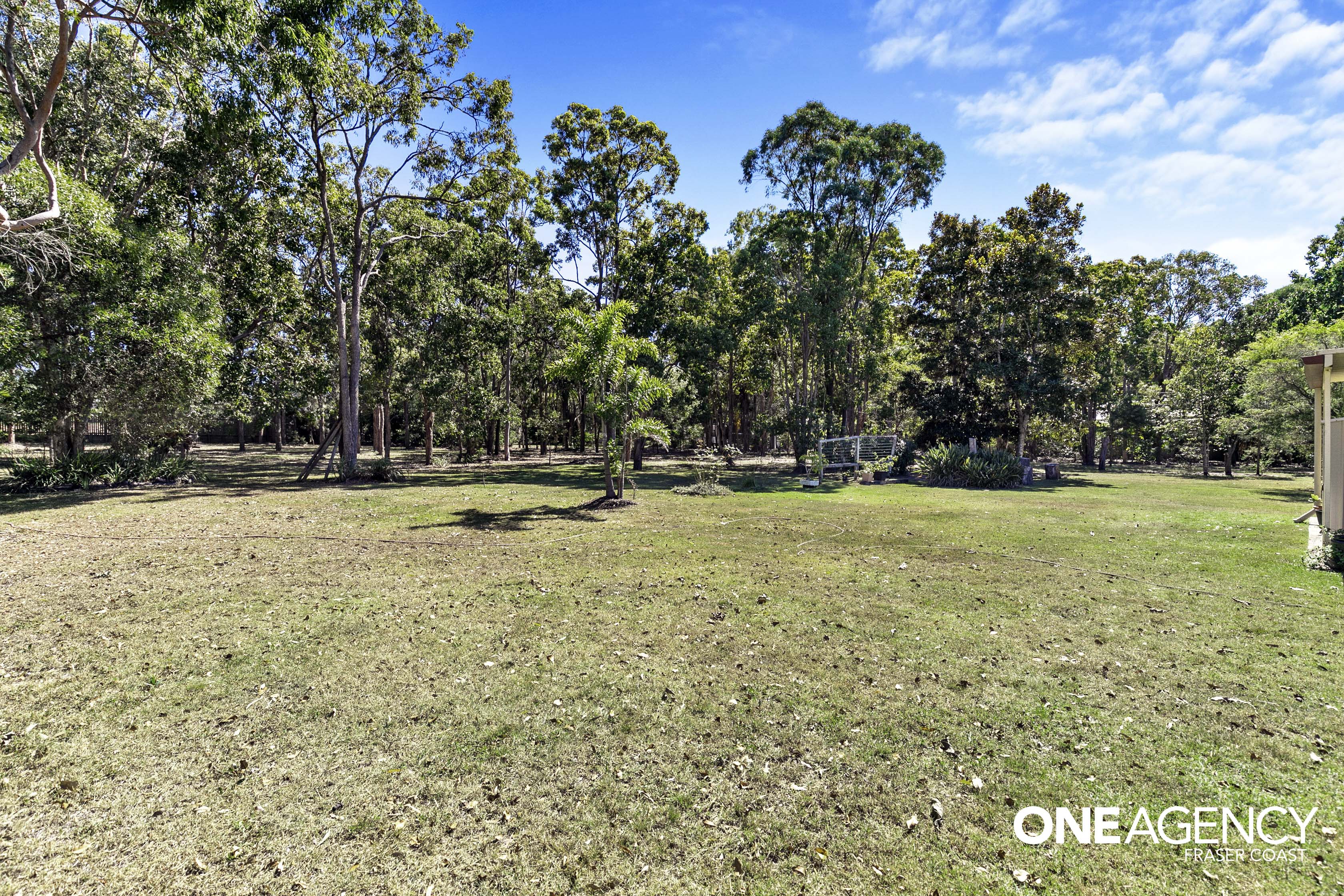 18 Senor Avenue, Urangan