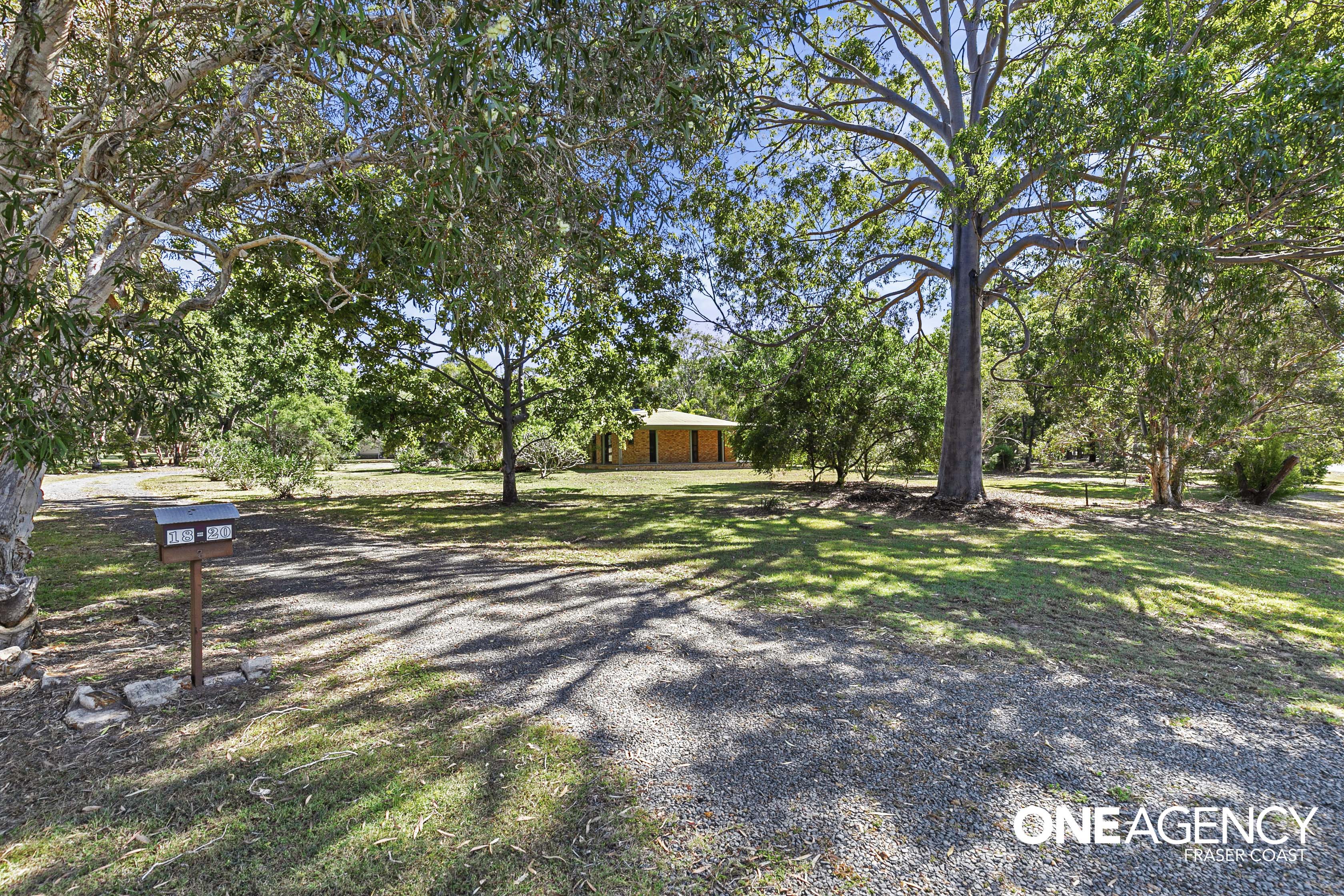 18 Senor Avenue, Urangan